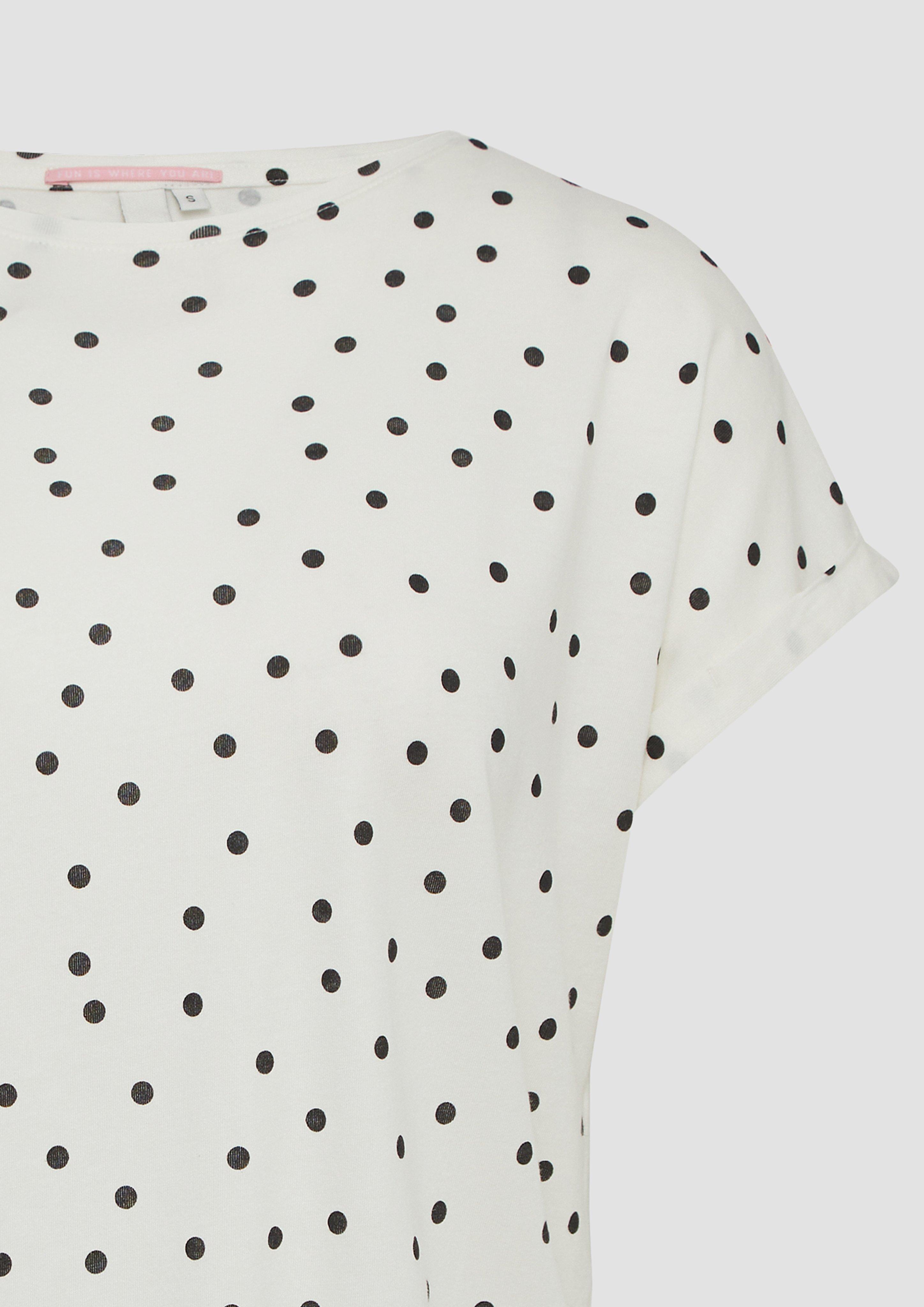 T-shirt in 02A5, 99A9, 41G2, 72G2 & 99G2