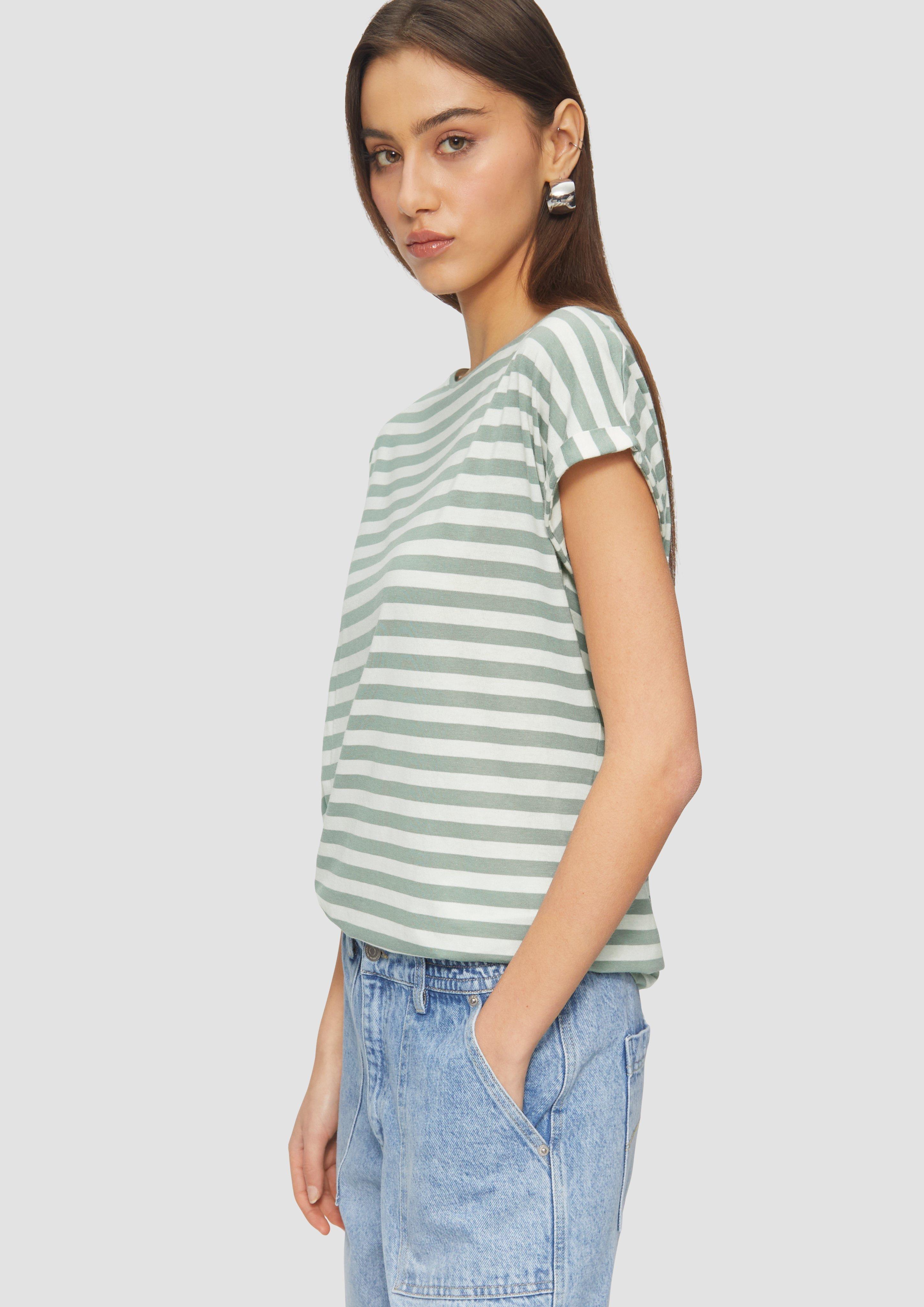 T-Shirt in 72G2, 02A5, 99A9, 41G2 & 99G2