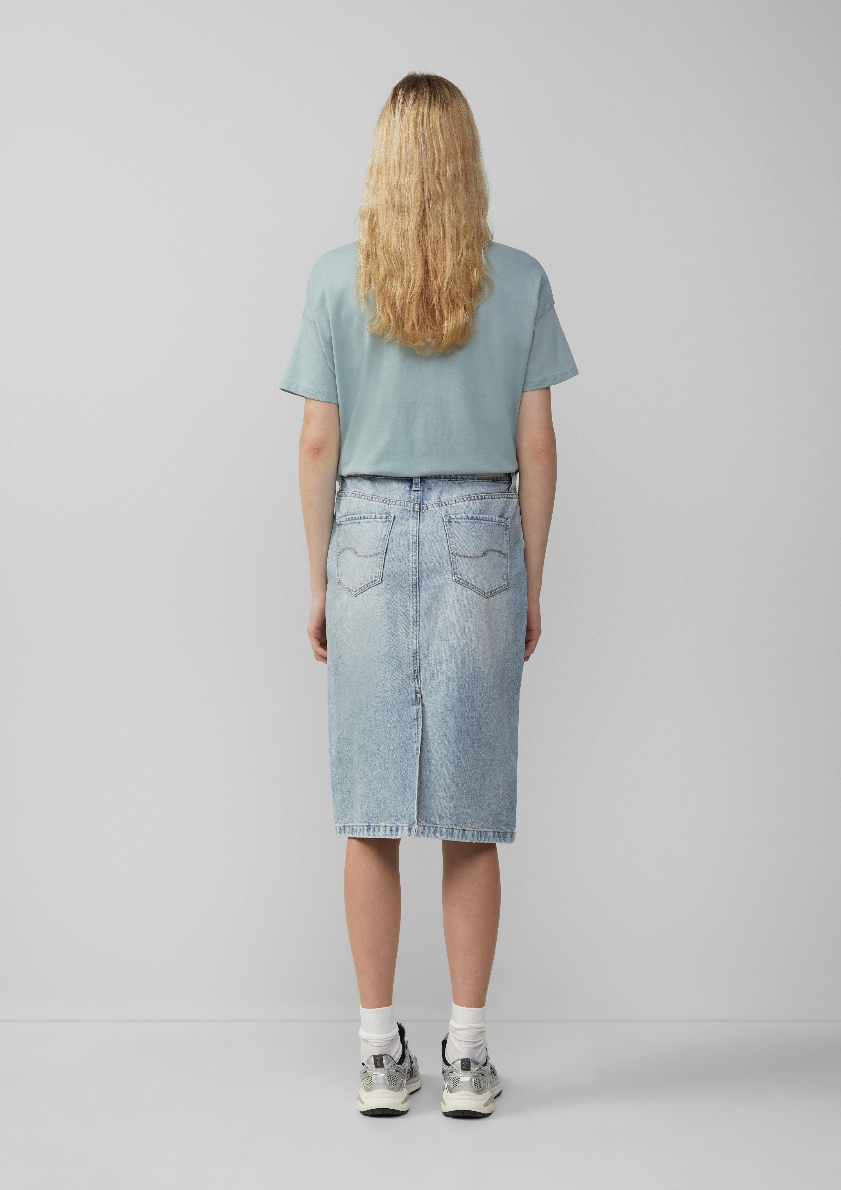 T-shirt in 72D0 & 01D0