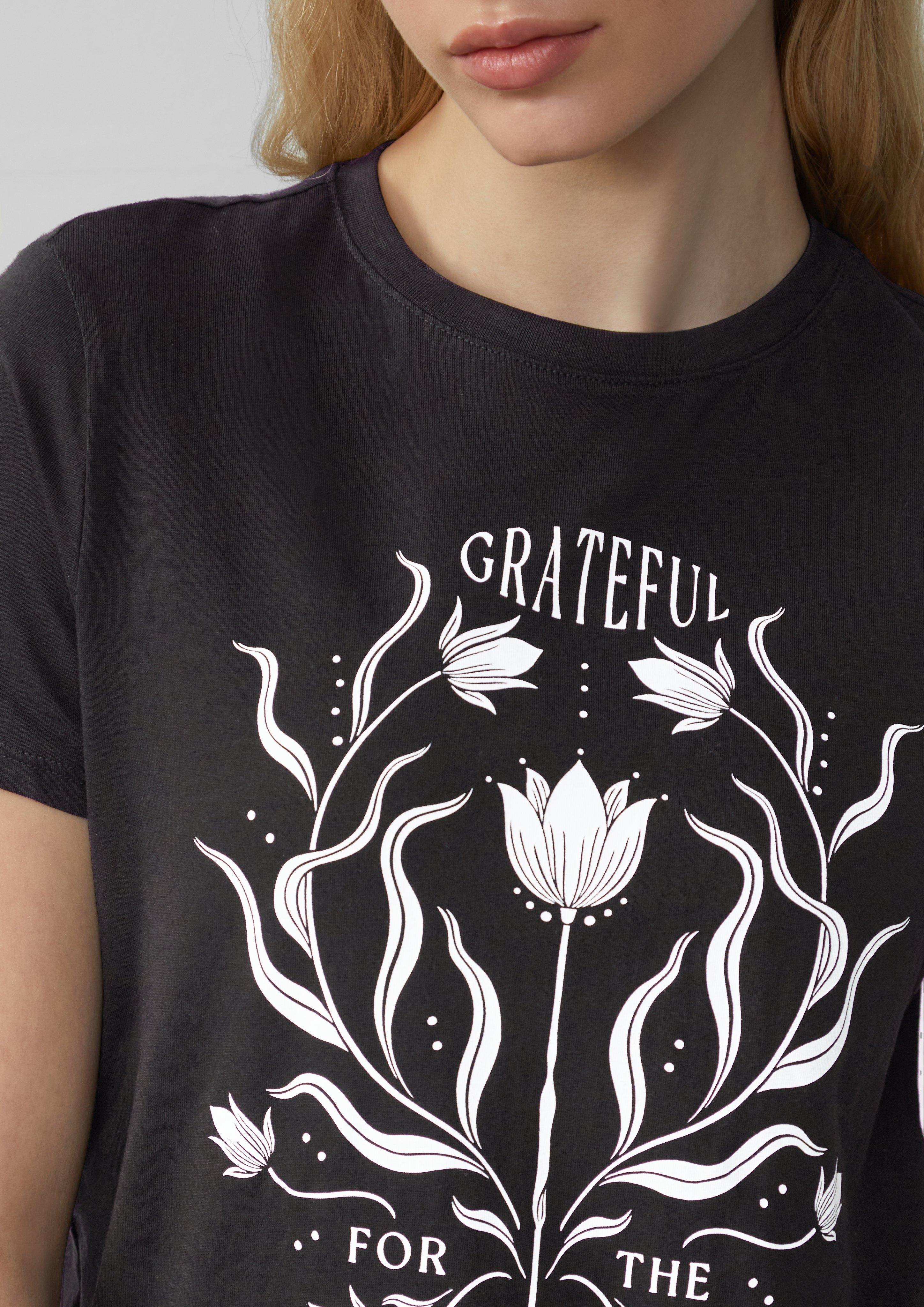 T-Shirt in 99D0, 31D1, 41D1 & 01D0