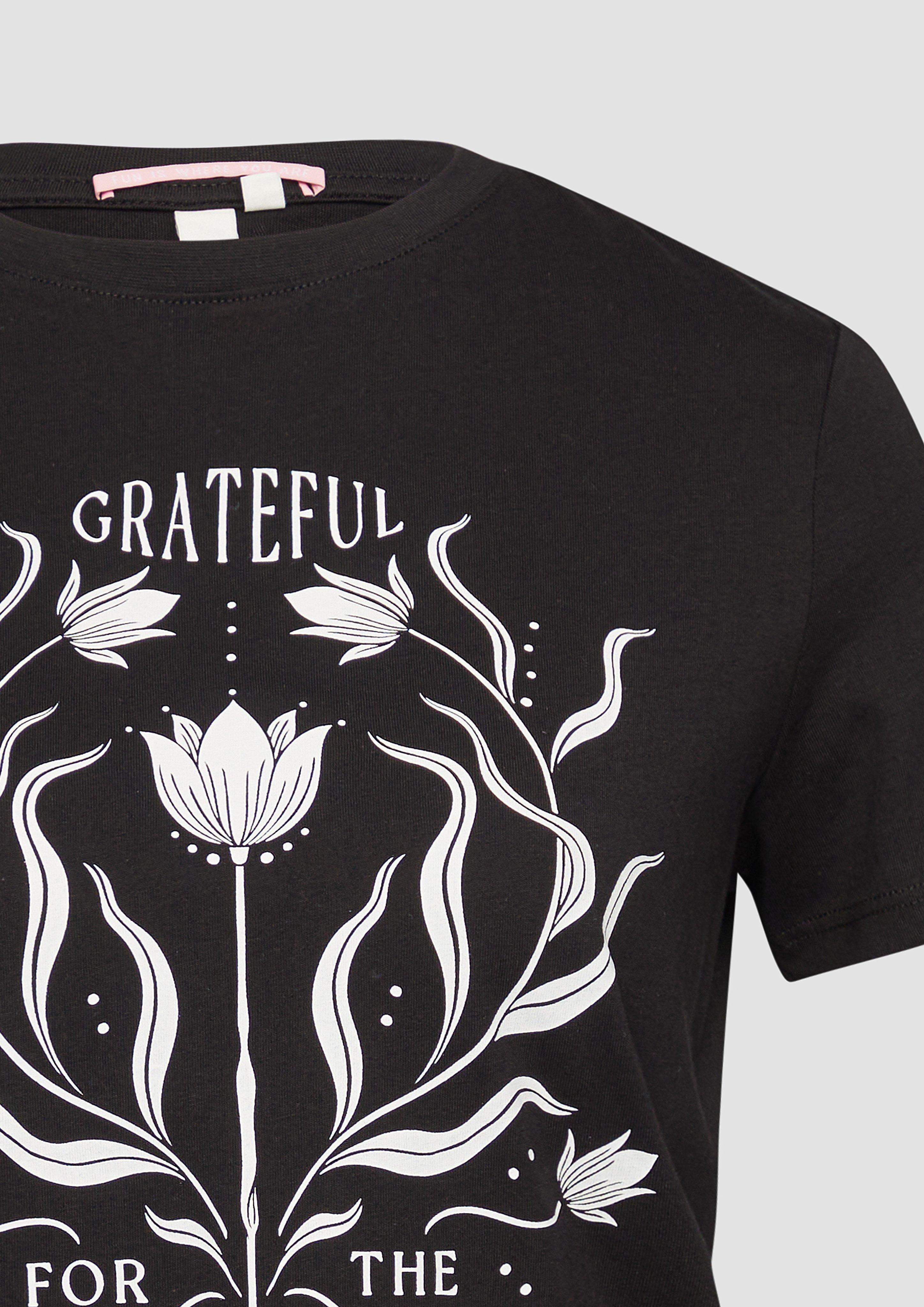 T-Shirt in 99D0, 31D1, 41D1 & 01D0