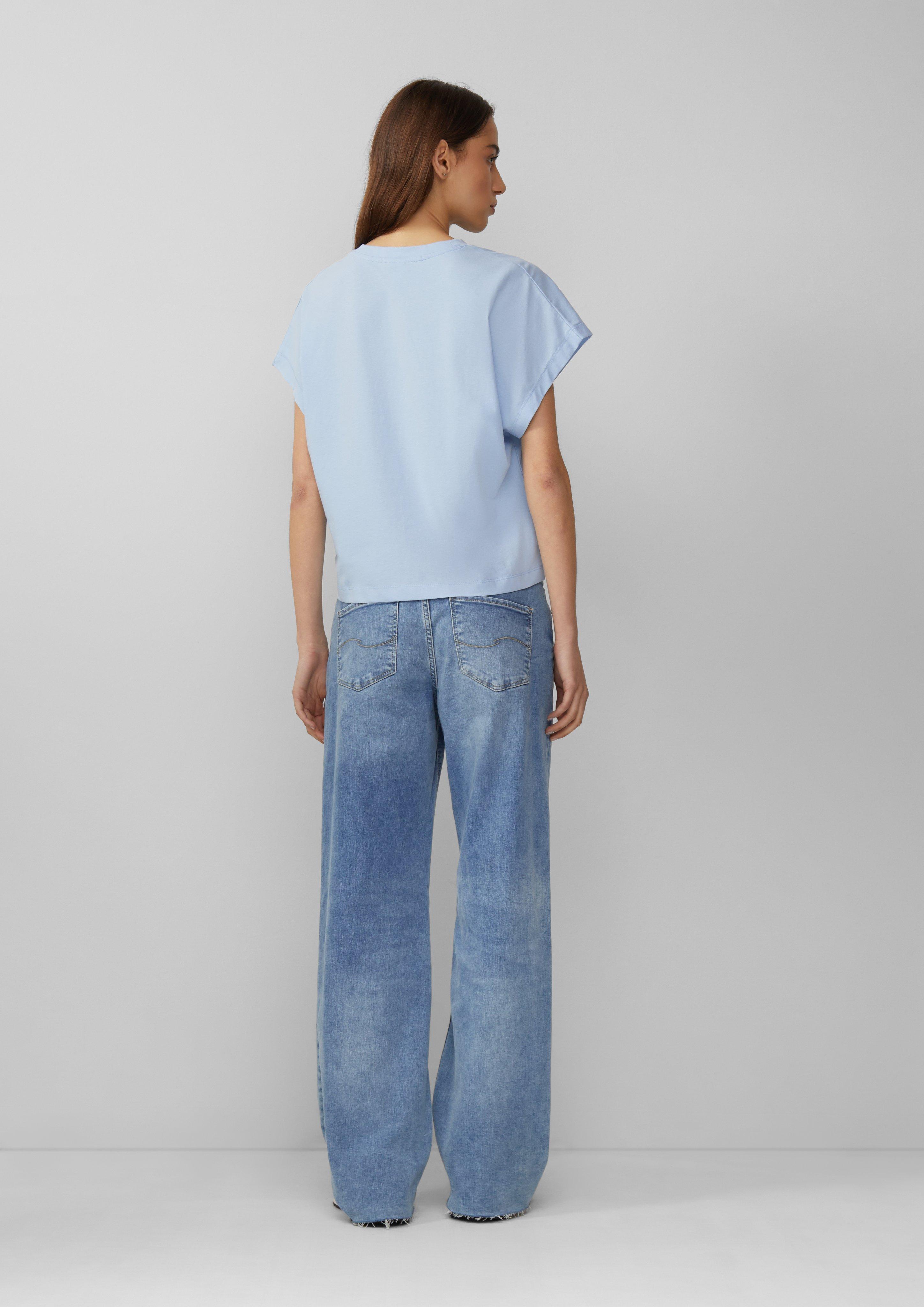 T-shirt in 5072, 9999 & 0100