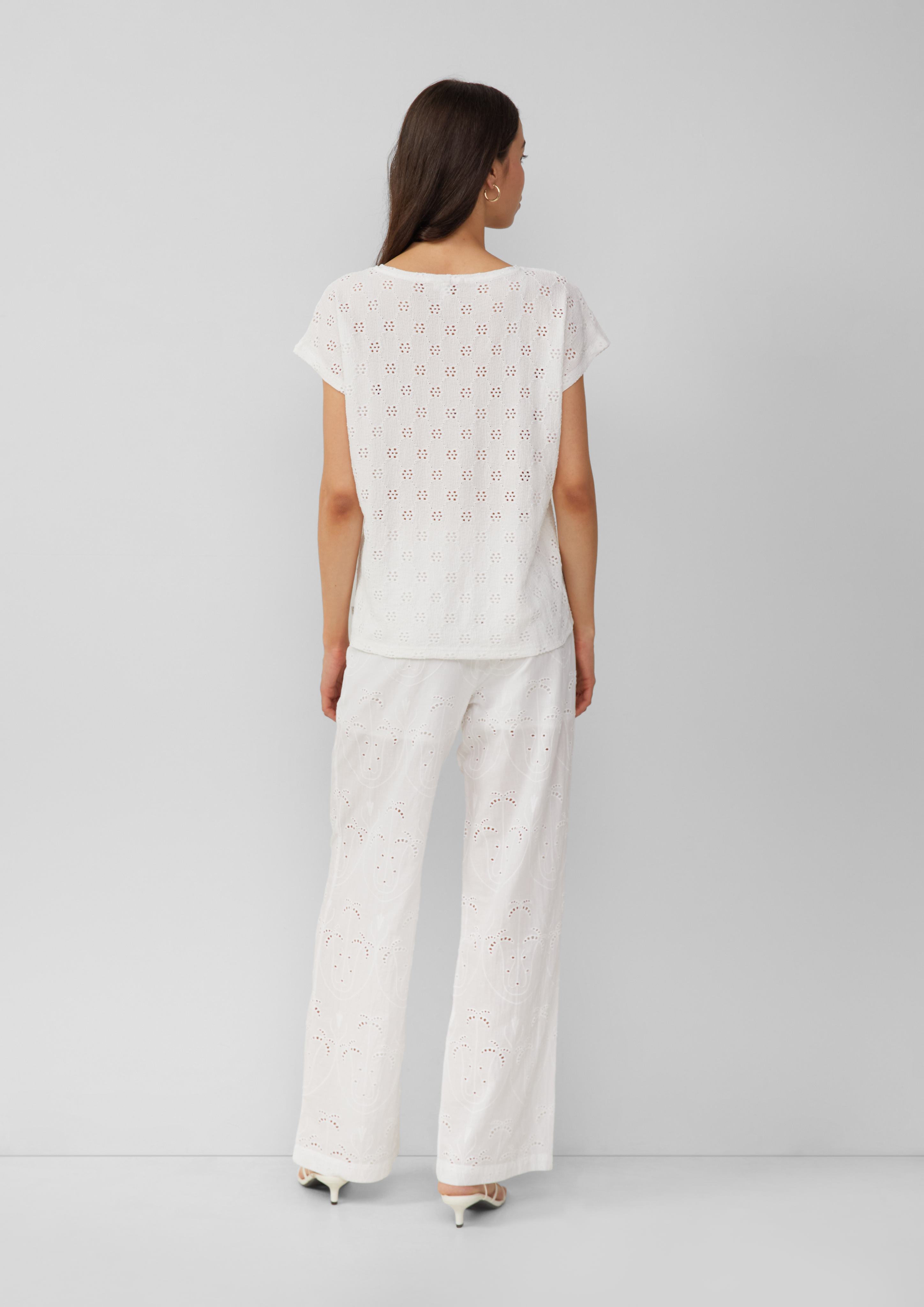 T-shirt in 0100 & 9999