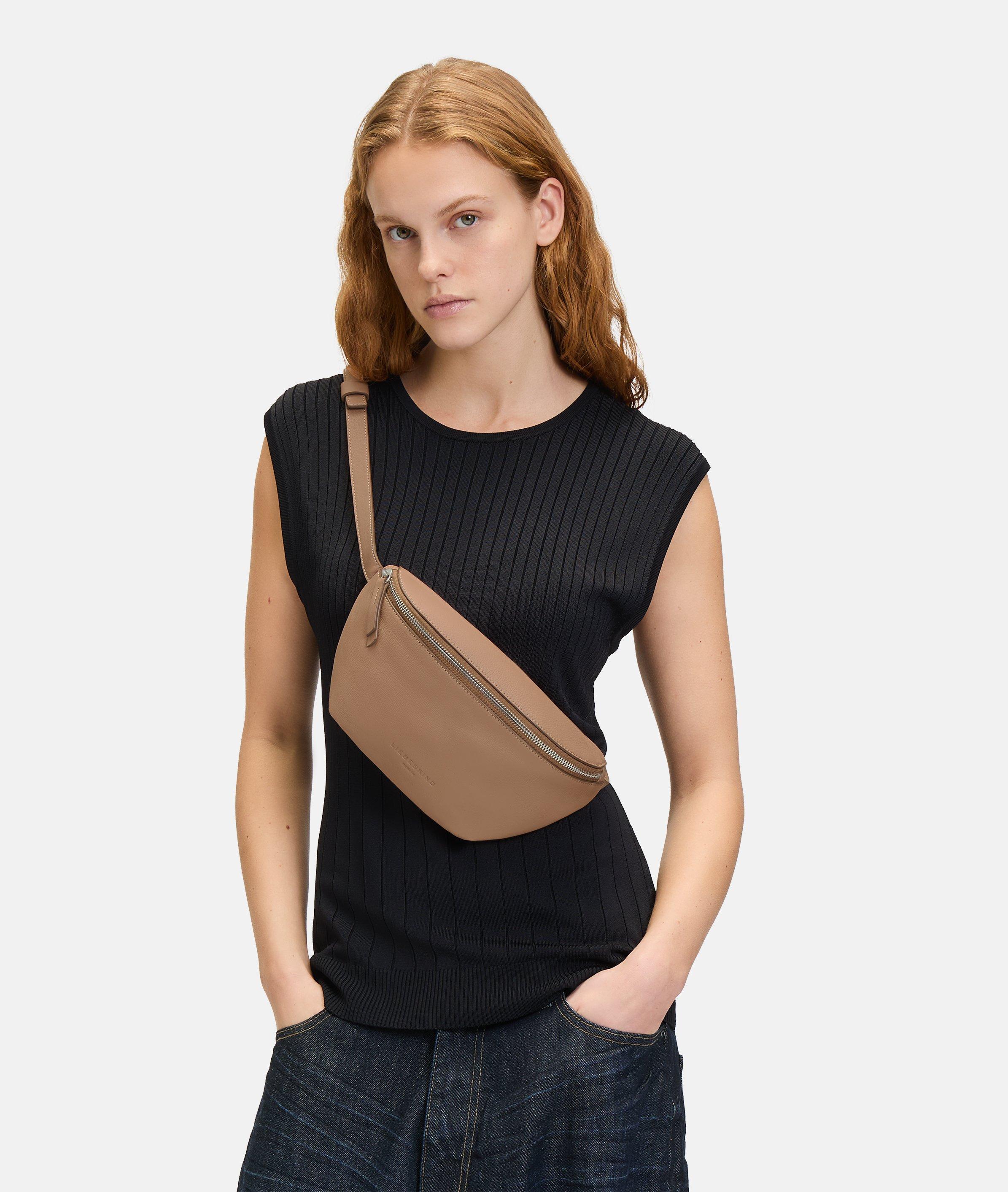 Belt-Bag in brown, black, white & blue