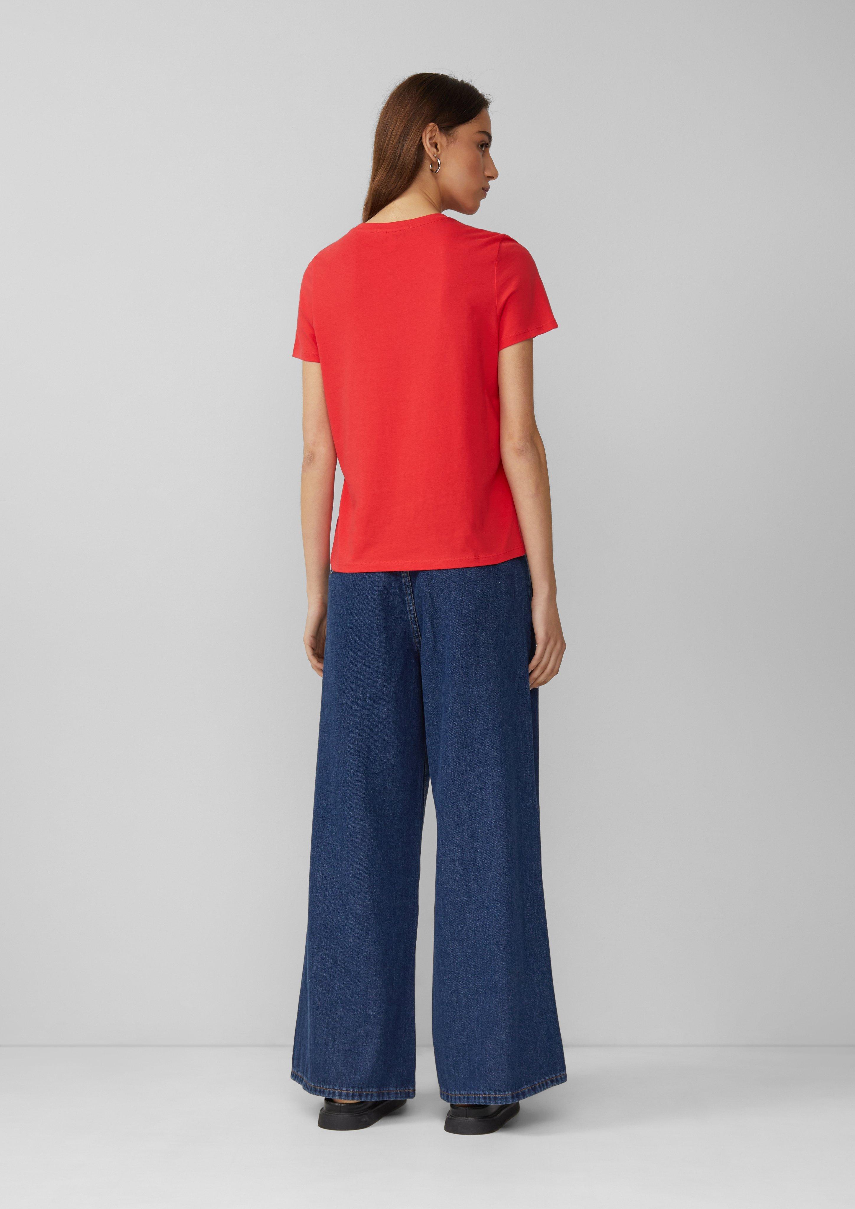 T-shirt in 31D0, 50D0, 01D0 & 41D0