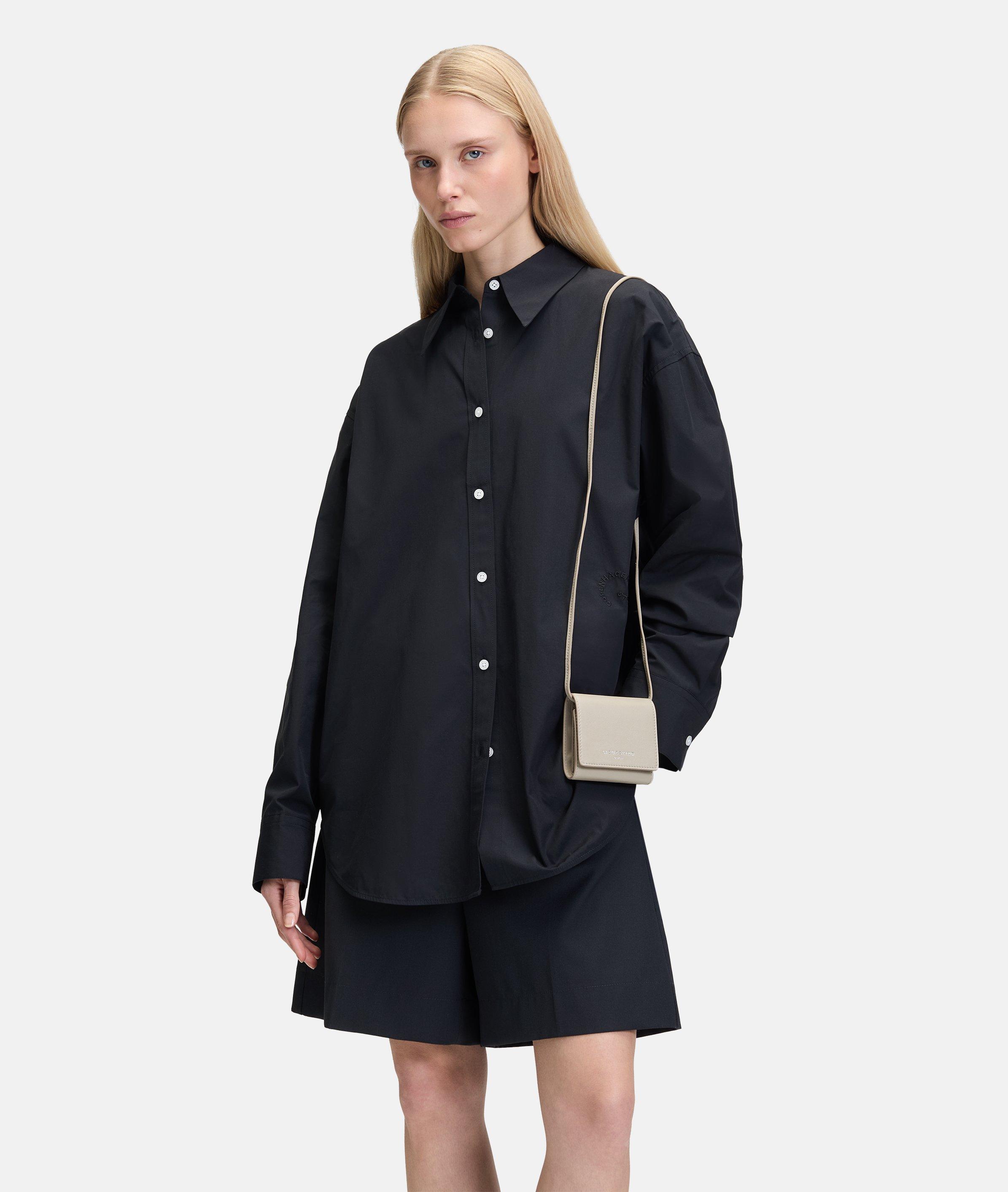 Ada in cream, blue, brown, grey, red, beige, pink & black