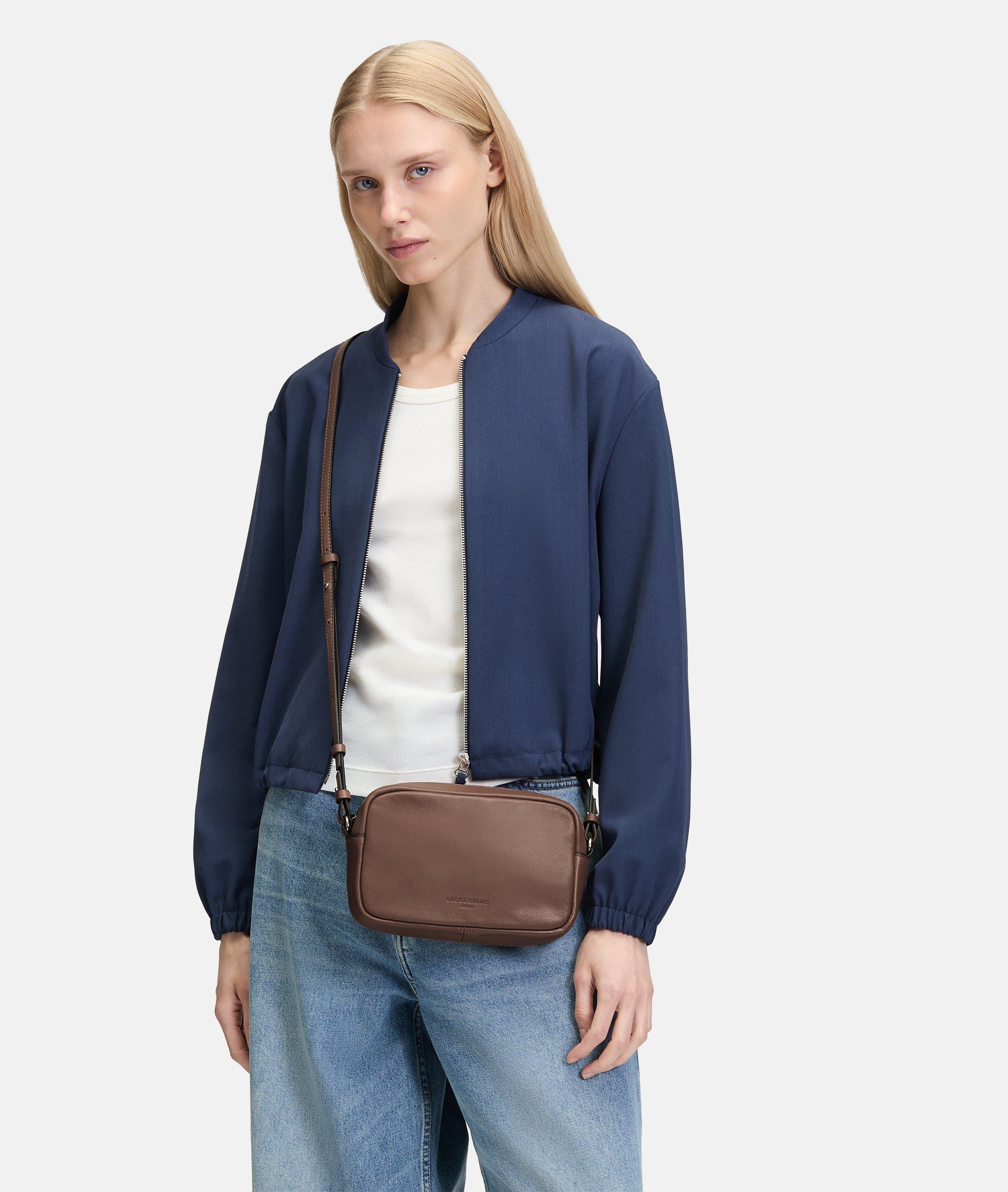 Crossbody in brown, beige, red, black, grey, pink & cream