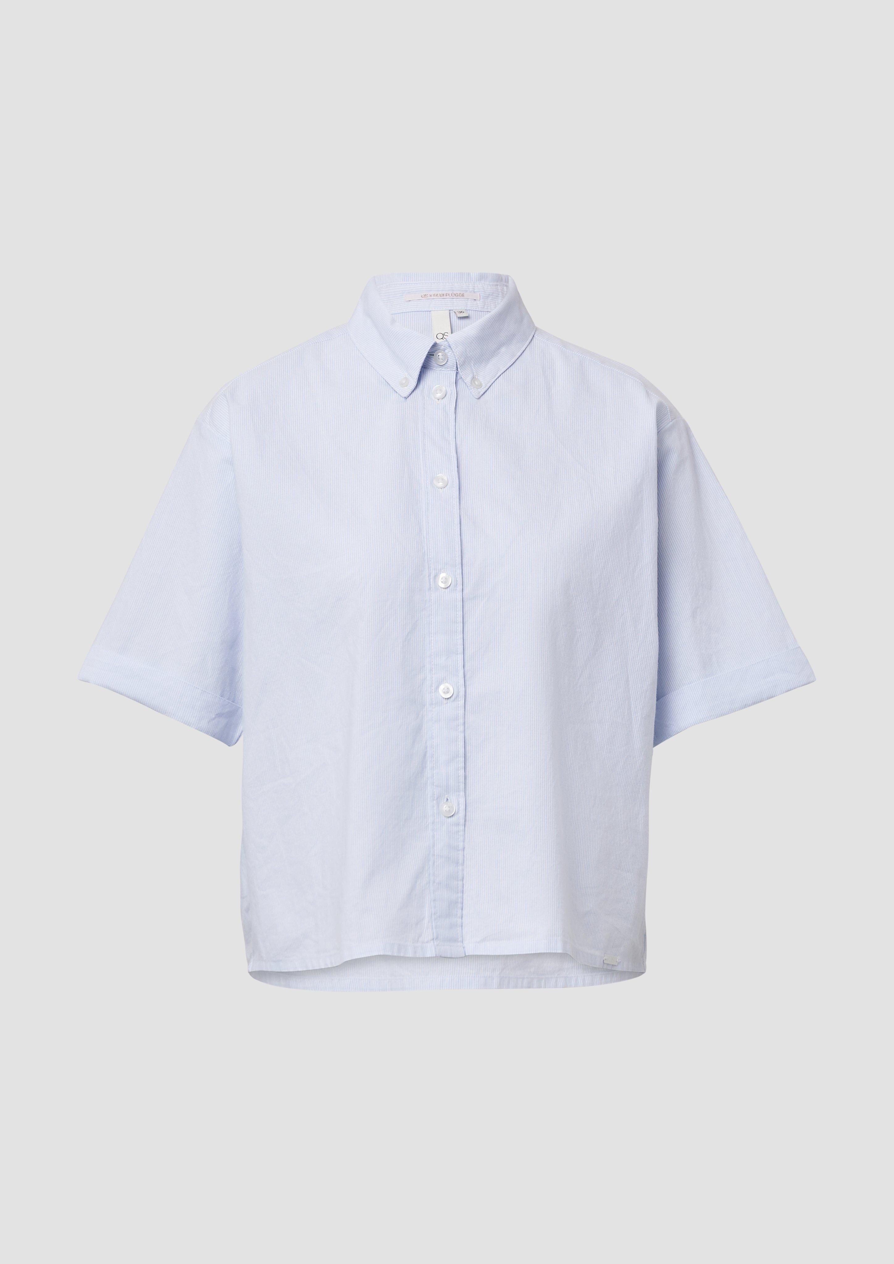 QS - Baumwoll-Bluse mit feinen Streifen | QS x Debi Flügge, Damen, blau