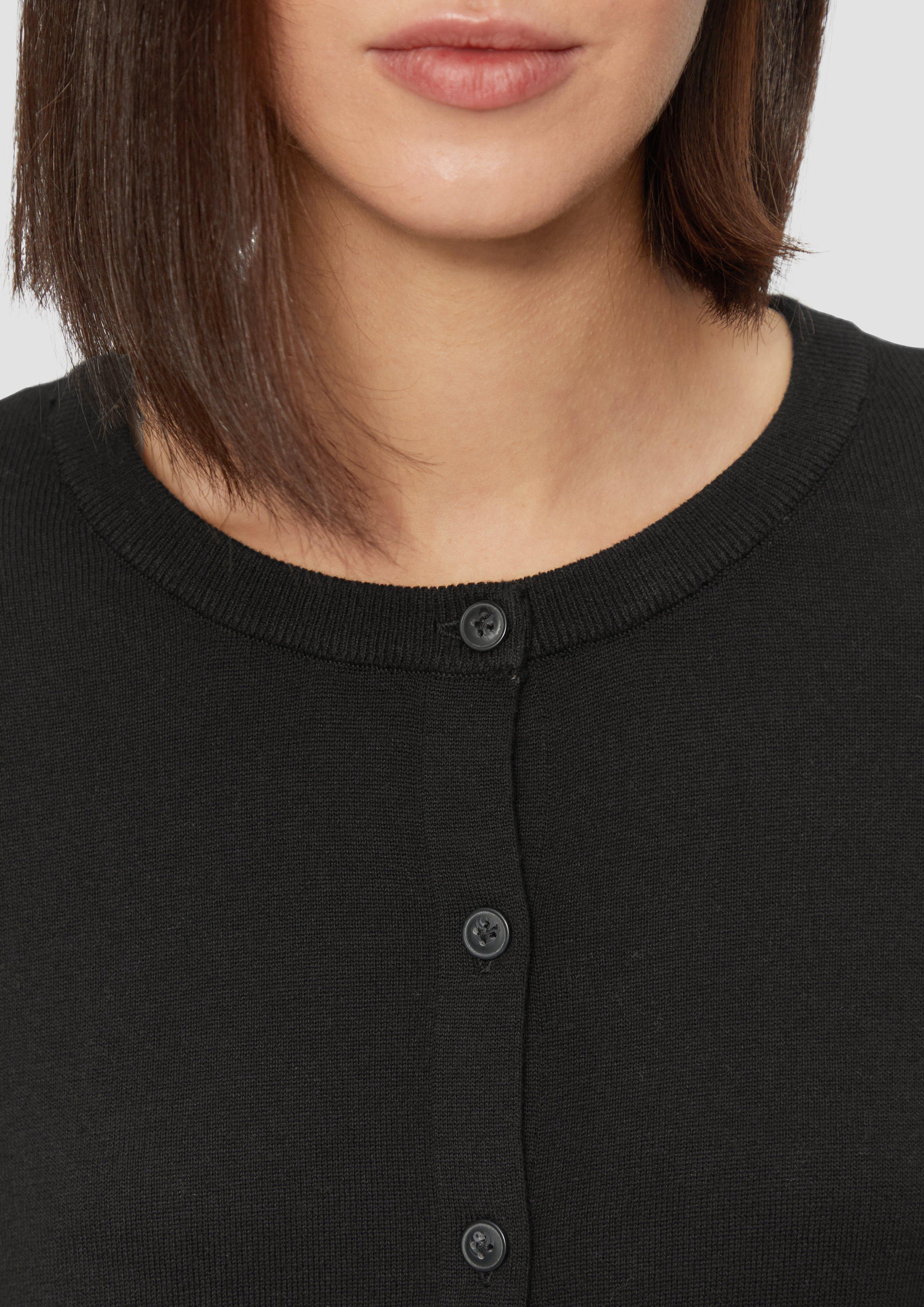 Cardigan in 9999, 5061, 9730, 2586, 7326, 3874 & 81W9