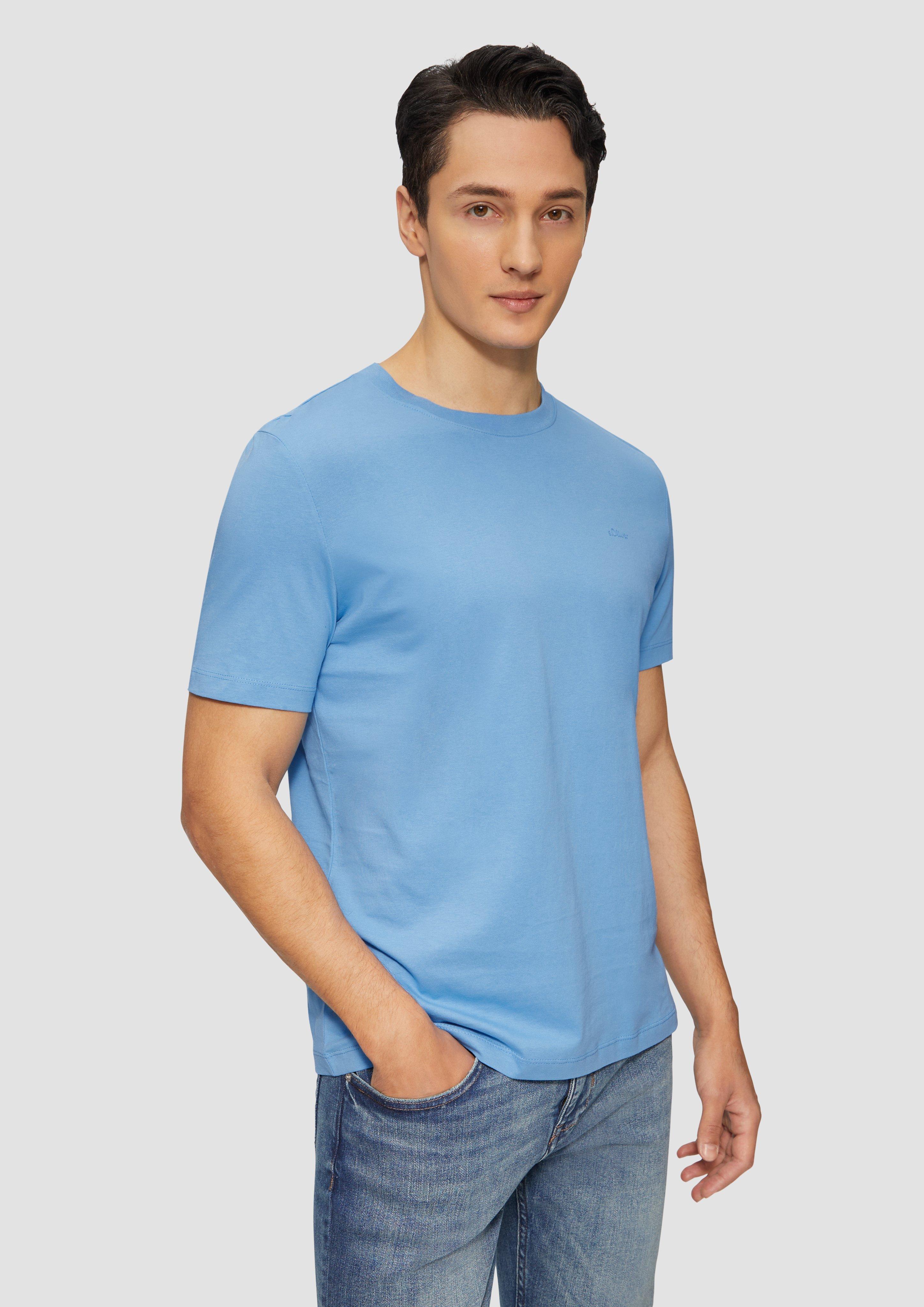 T-shirt in 5510, 1210 & 3556