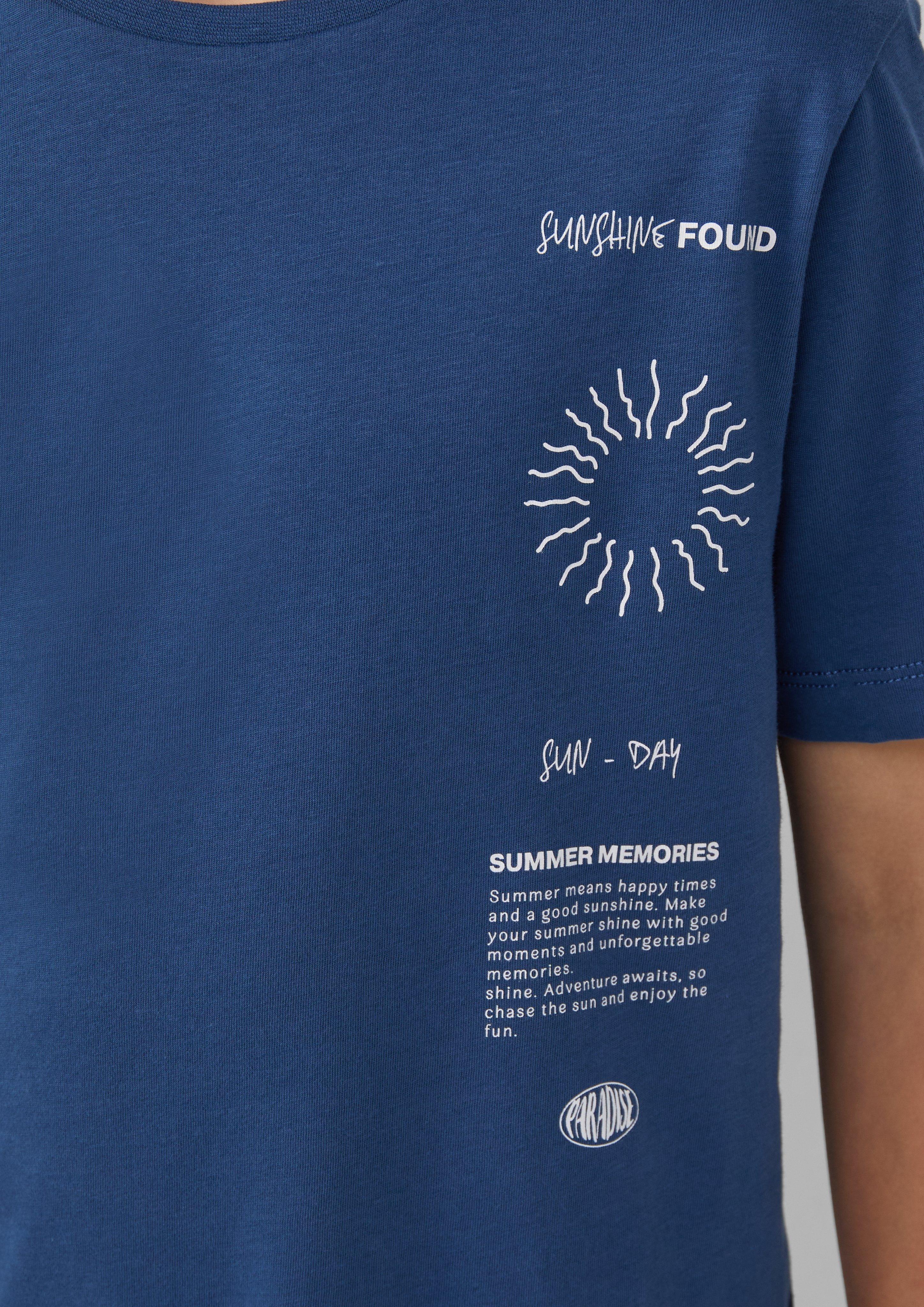 T-shirt in 5730, 2240, 0100 & 6069