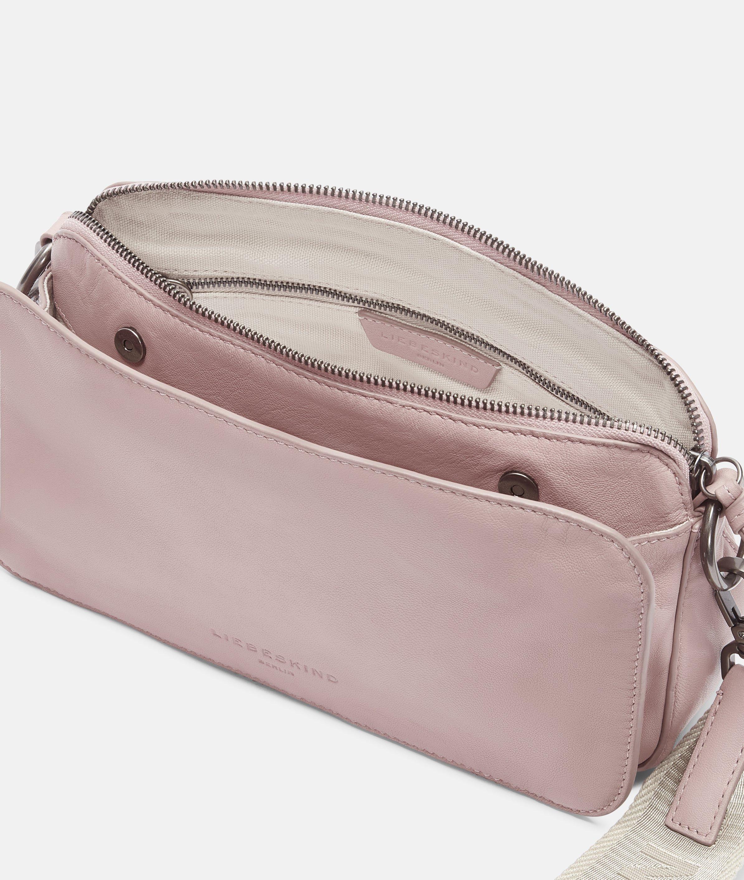 LIEBESKIND BERLIN Clarice Crossbody M