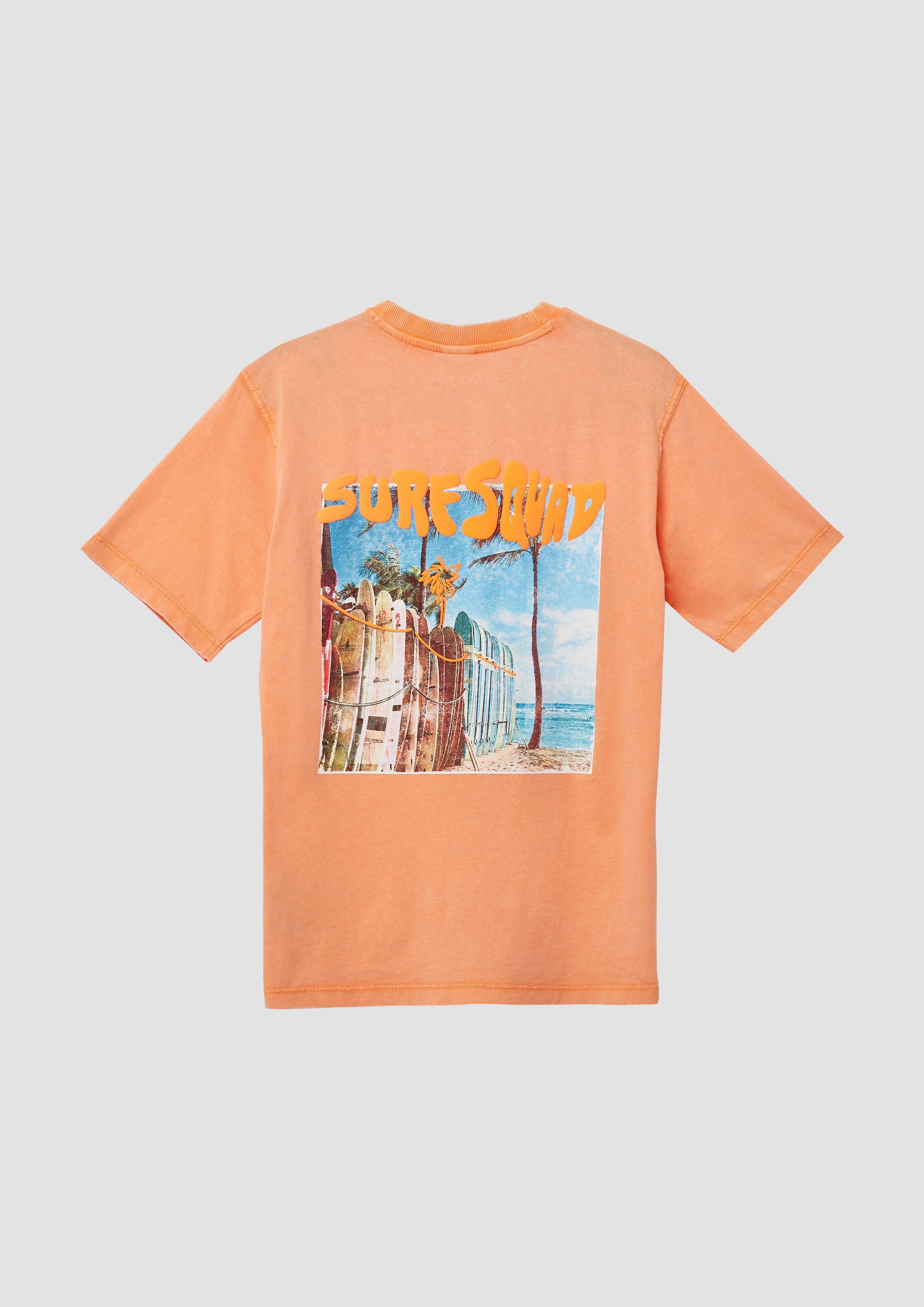 T-Shirt in 2240, 6069 & 5730