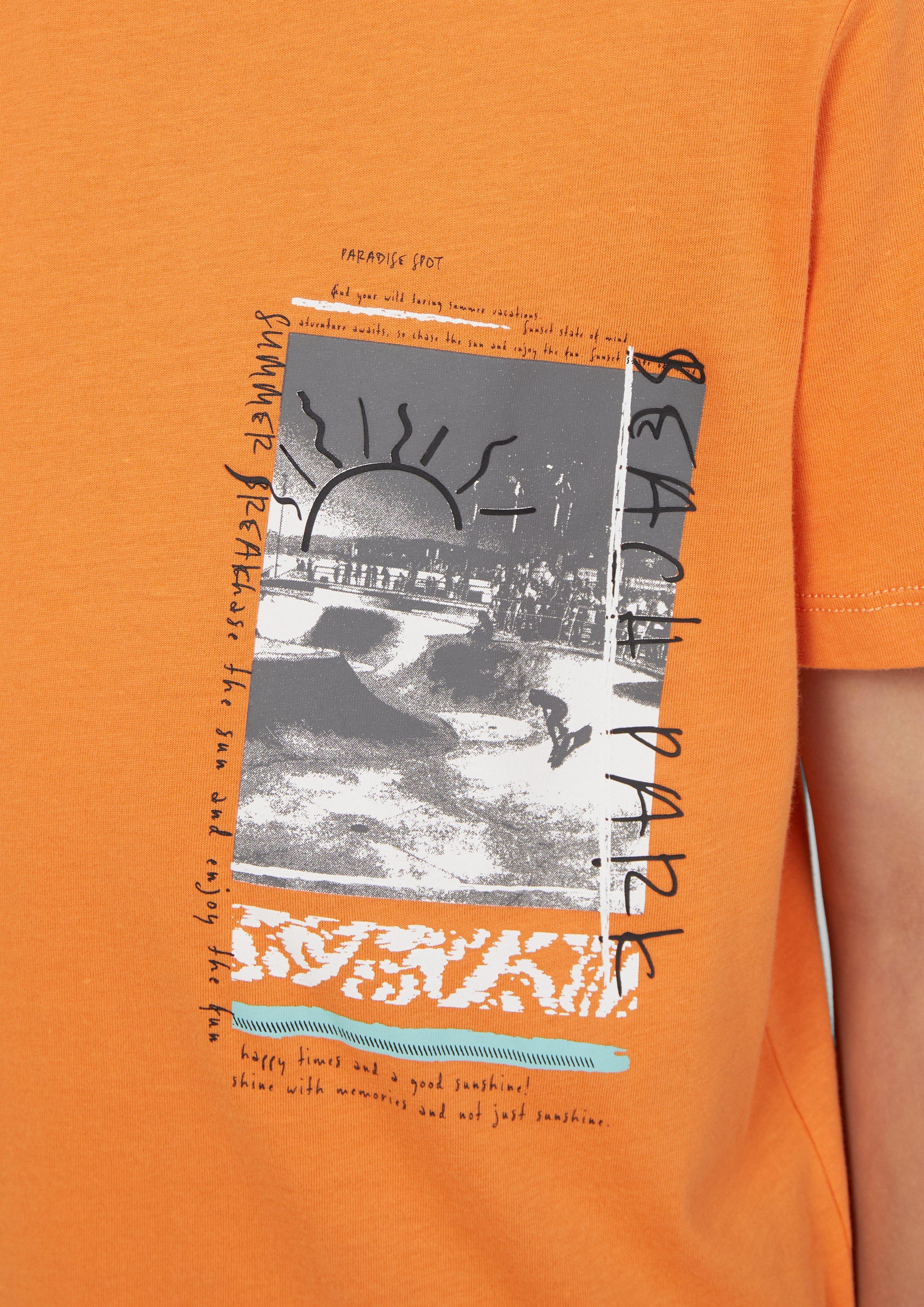 T-Shirt in 2240, 0100, 6069 & 5730