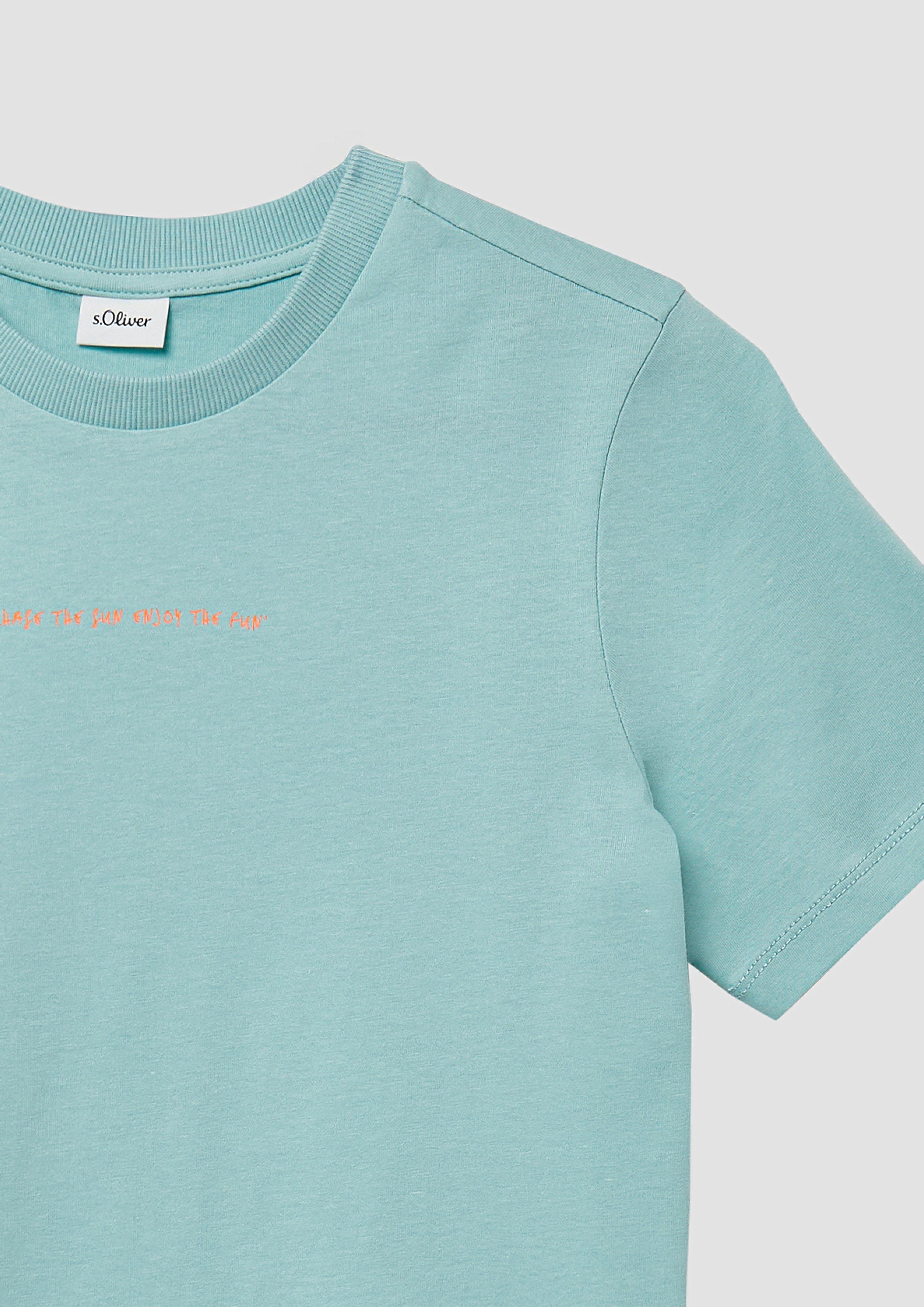 T-shirt in 6069, 0100, 5312 & 2240