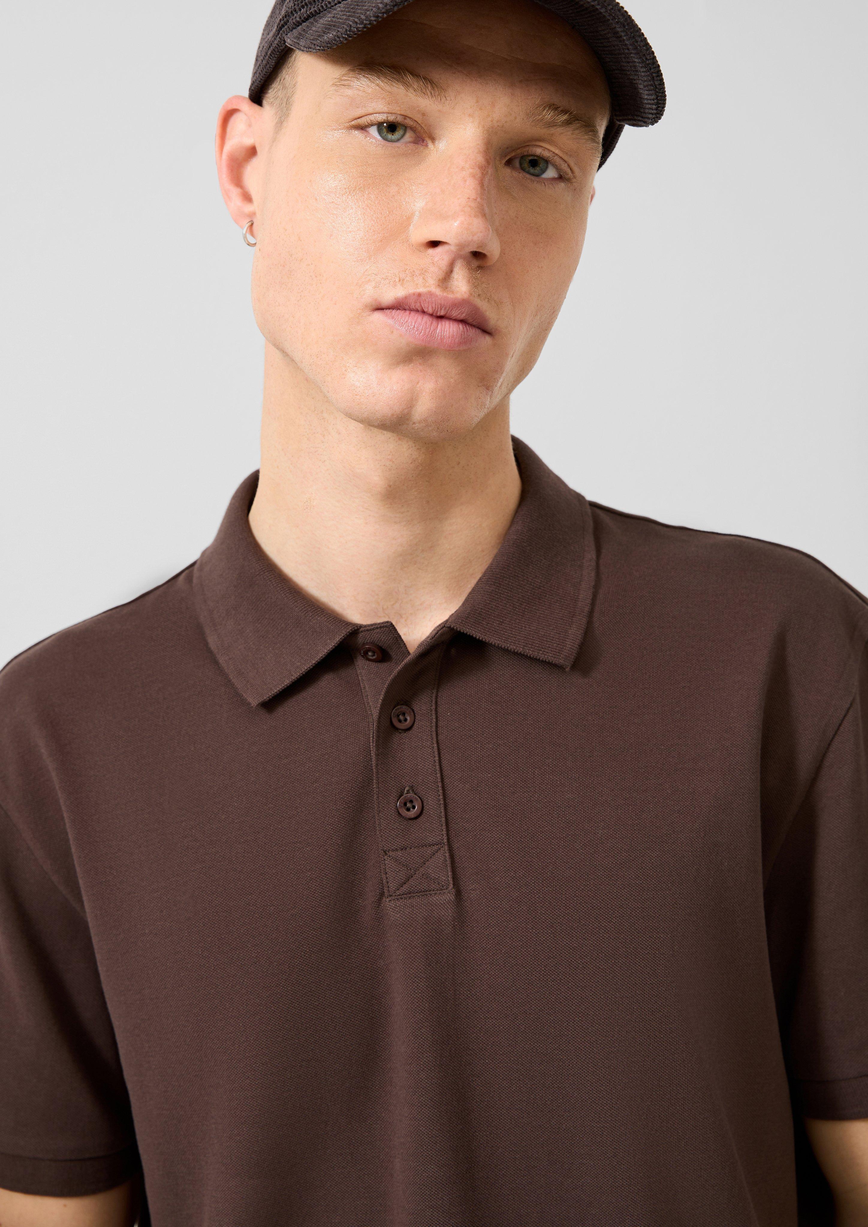 Hommes Polo en brun de QS