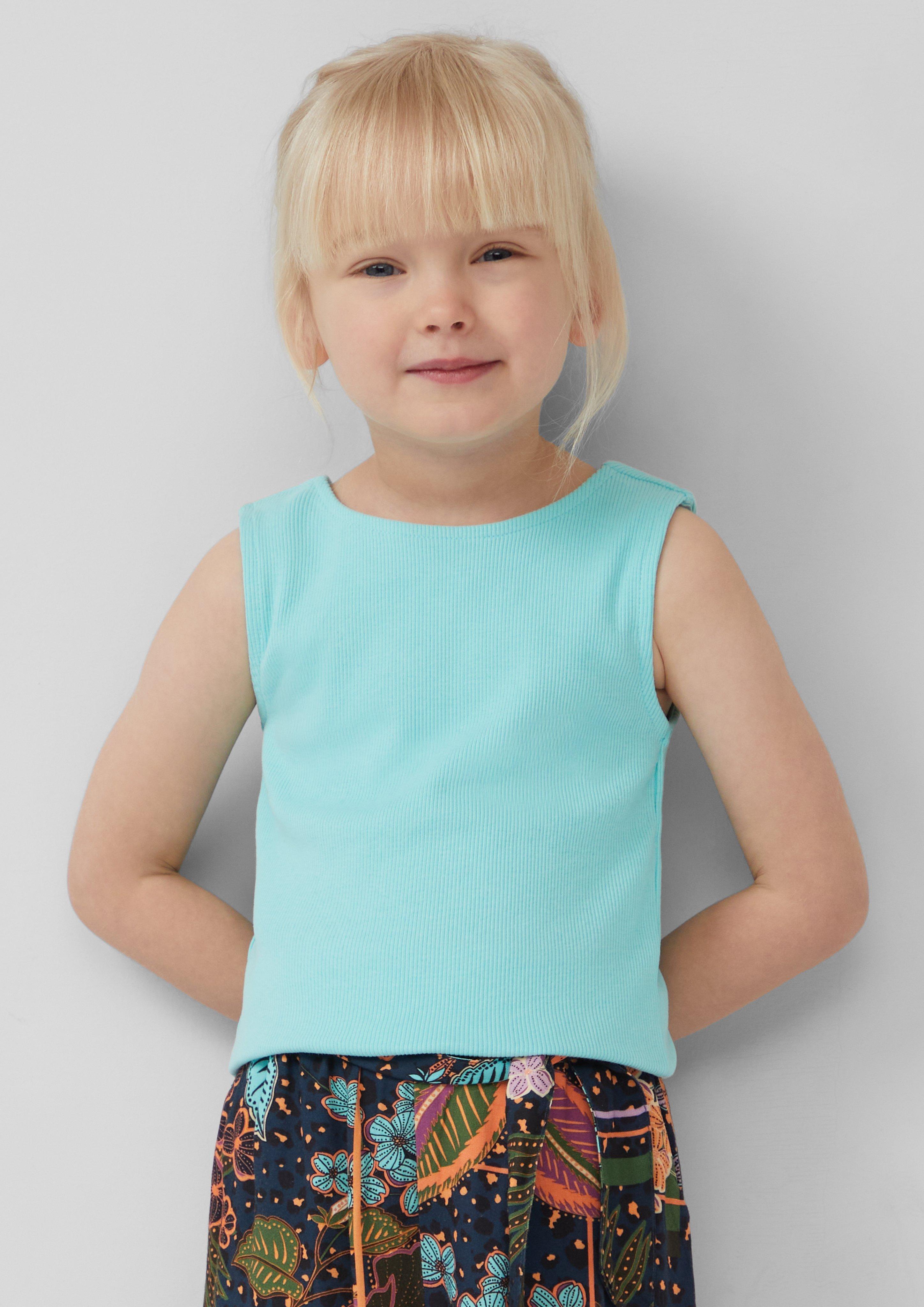 T-shirt in 6115, 0100 & 4424