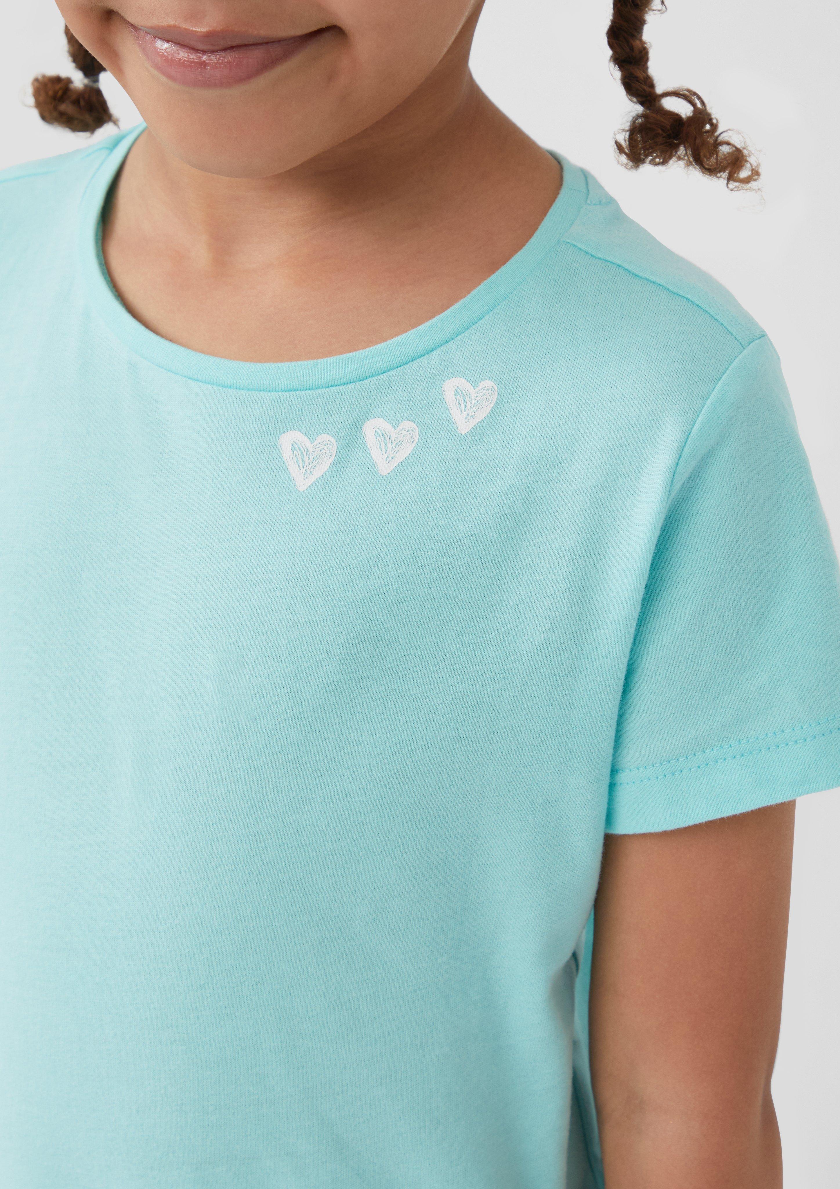 T-shirt in 6115, 0100, 4424 & 4140