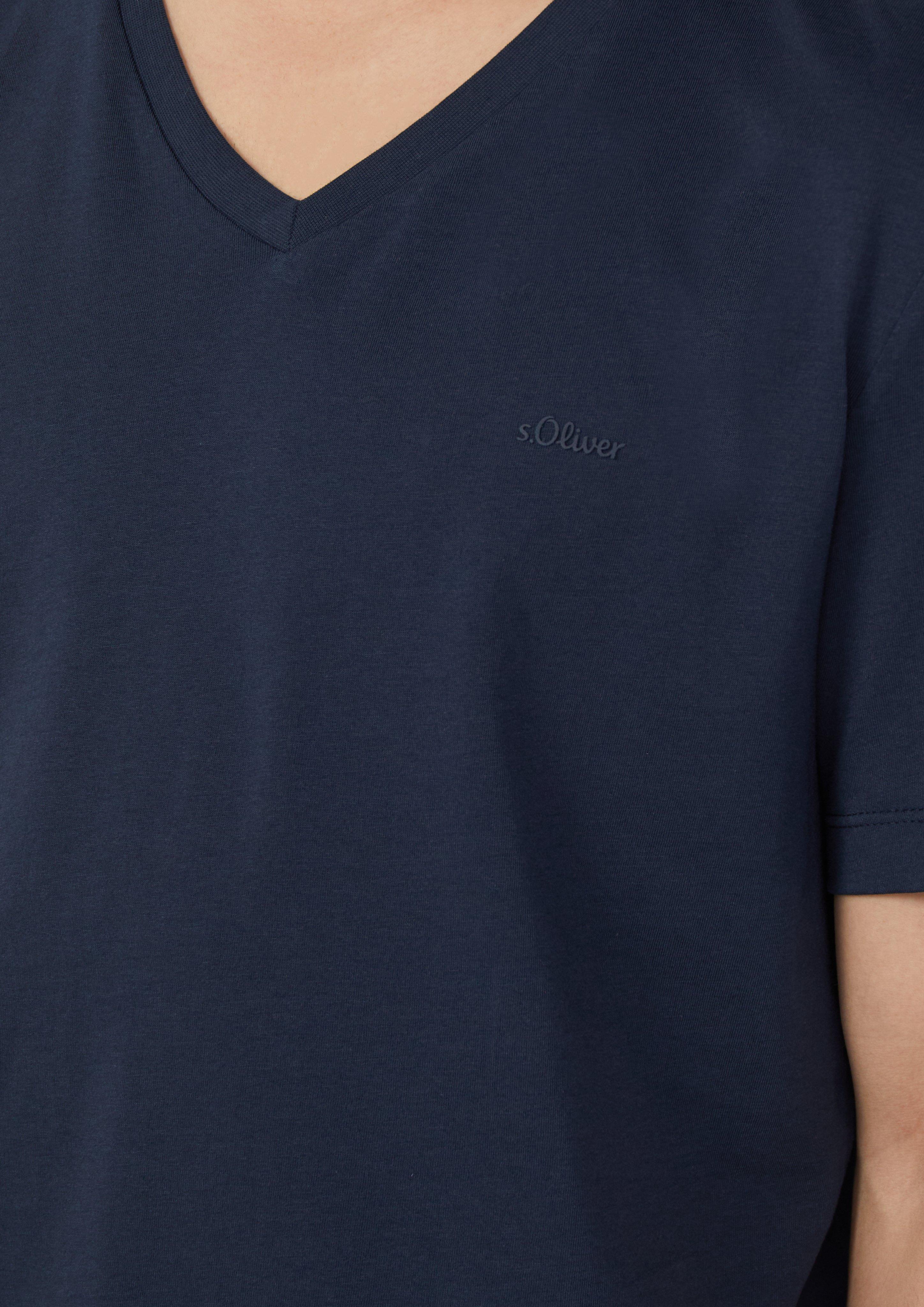 T-shirt in 5978, 9581, 6565, 9999, 0330, 5007, 0100, 6259 & 6501