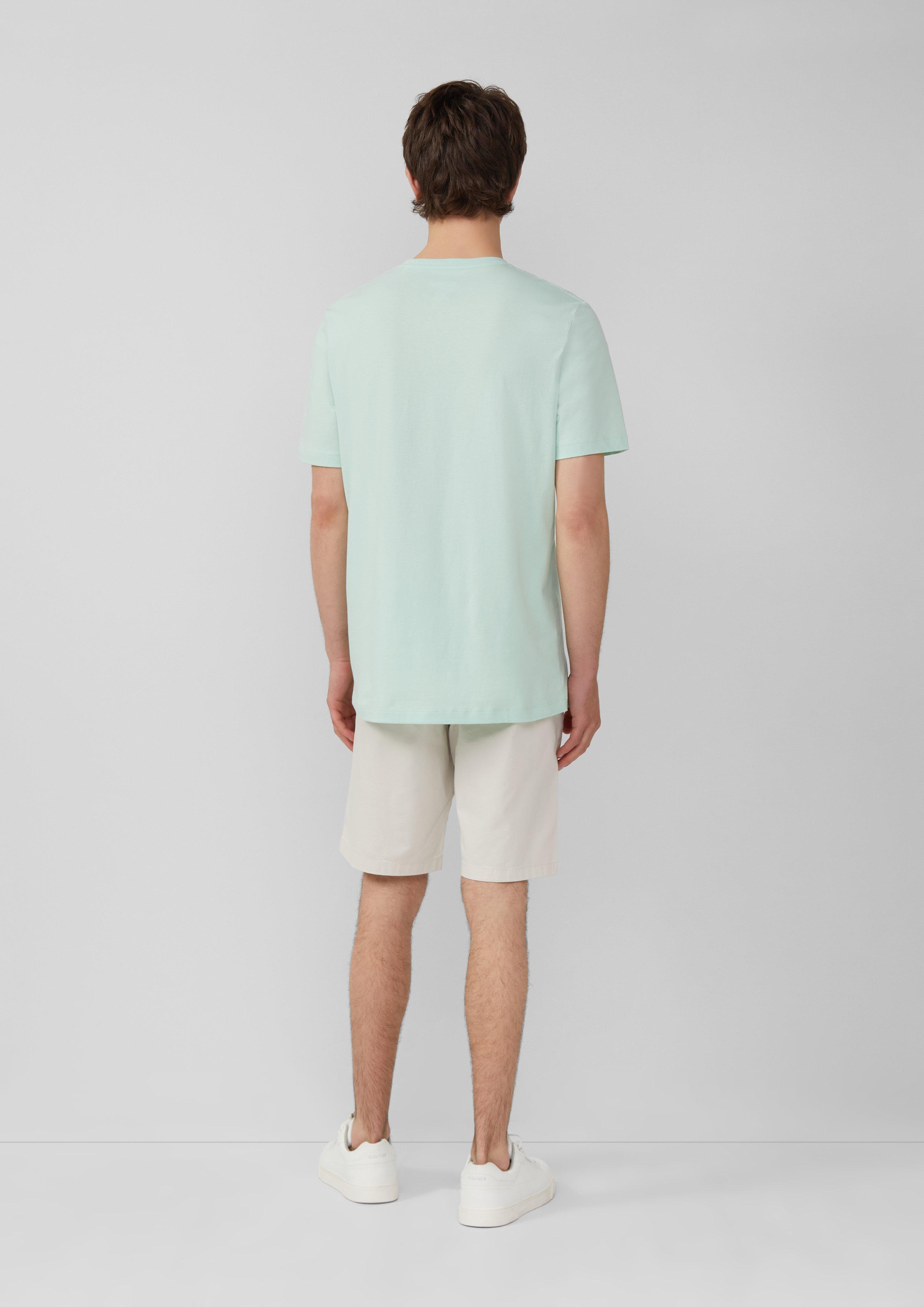 T-shirt in 6501, 5978, 9581, 6565, 9999, 0330, 5007, 0100 & 6259