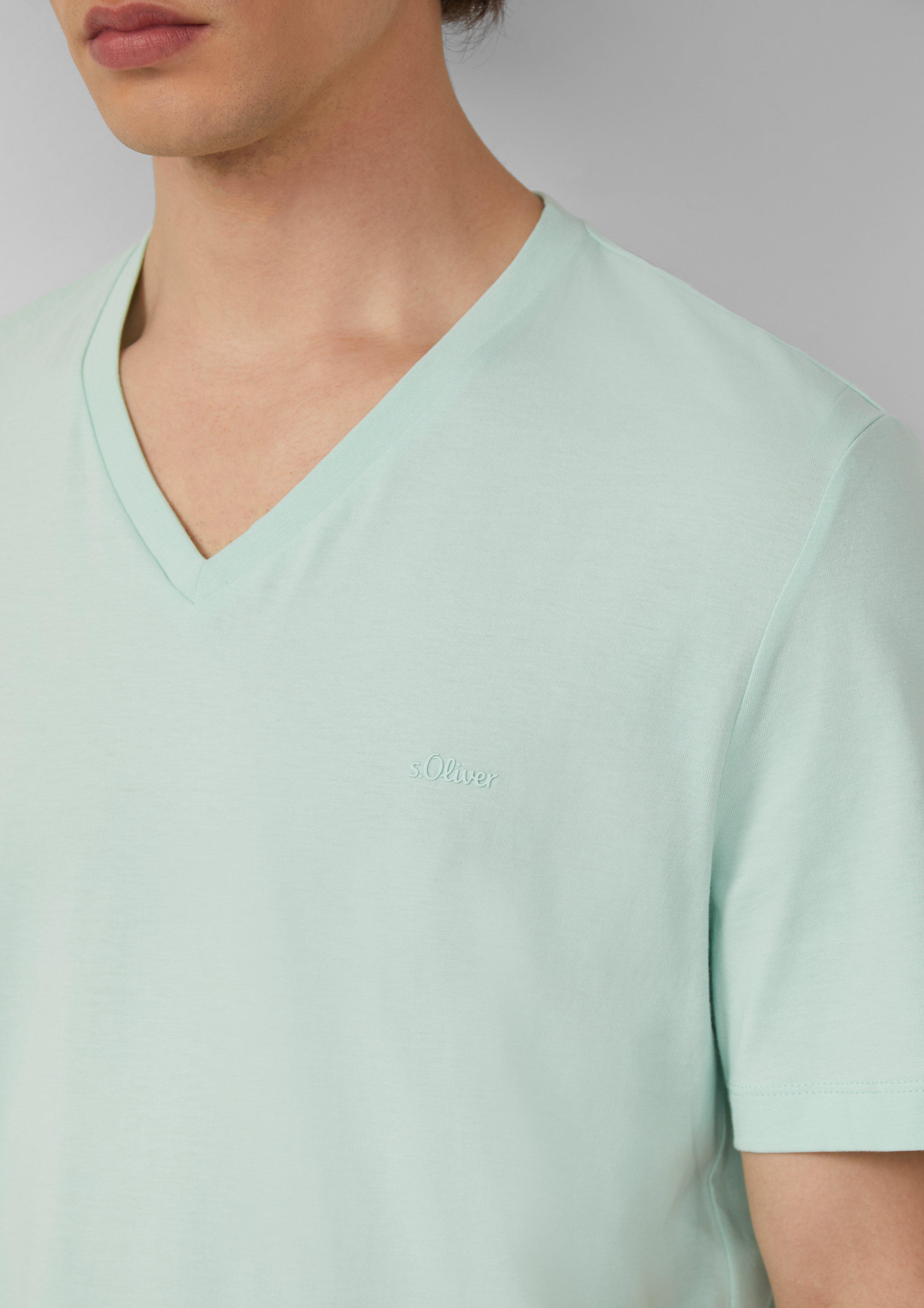 T-shirt in 6501, 5978, 9581, 6565, 9999, 0330, 5007, 0100 & 6259