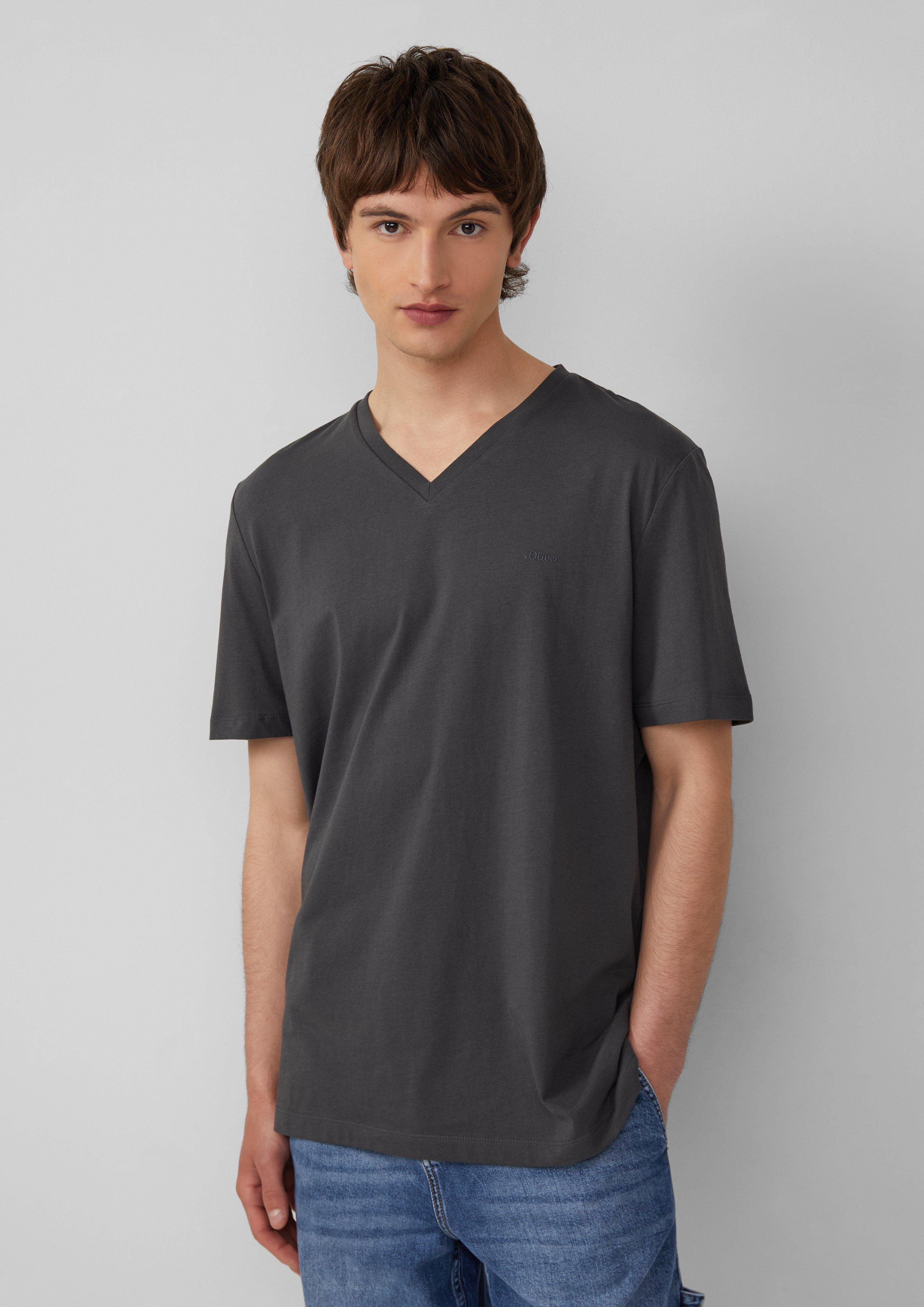 Tričko in 9581, 5978, 6565, 9999, 0330, 5007, 0100, 6259 & 6501