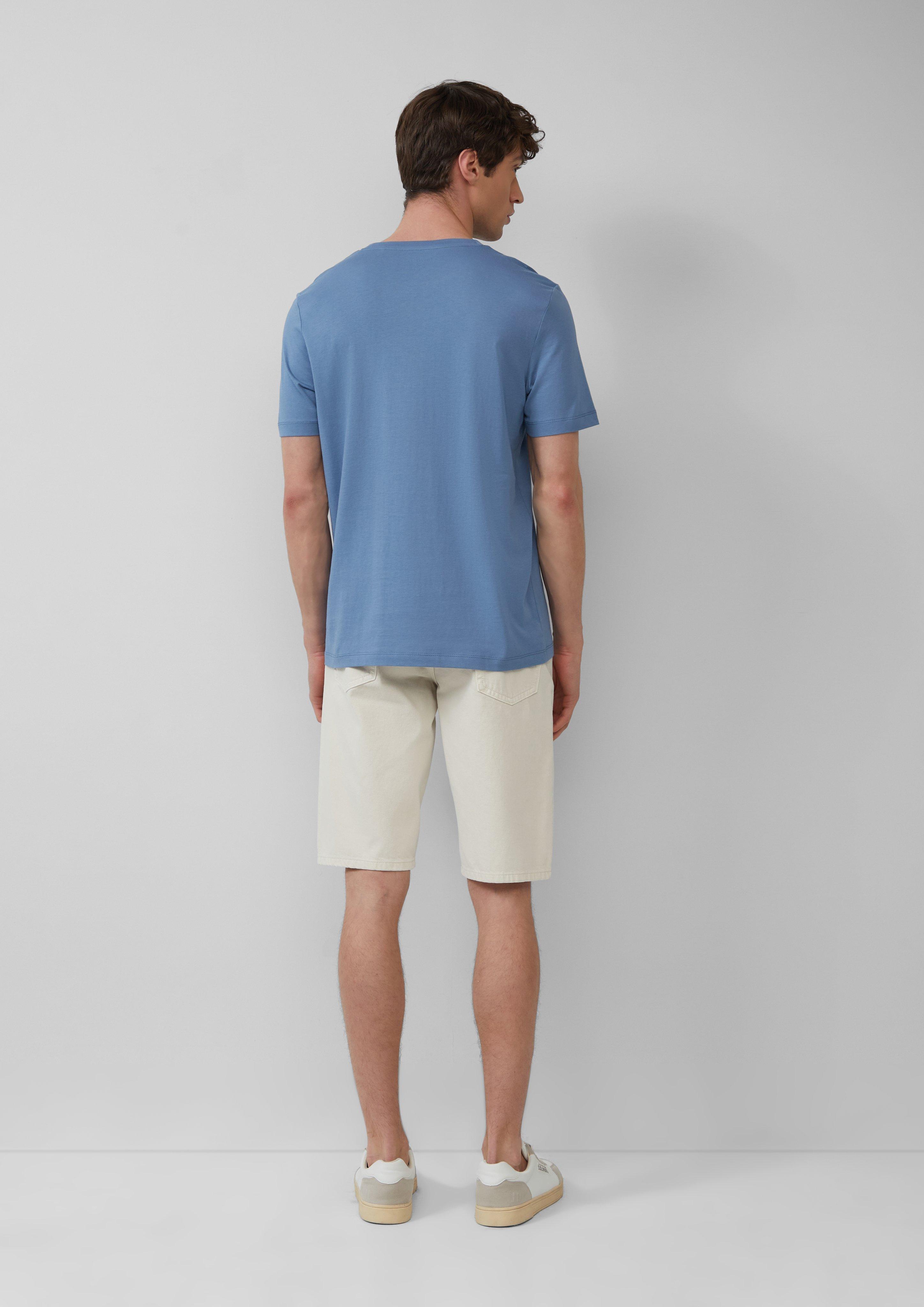 T-Shirt in 54D1, 42D1, 78D1, 20D1, 50D1, 99D2, 79D2, 80D1, 47D1, 67D1, 55D1 & 01D2