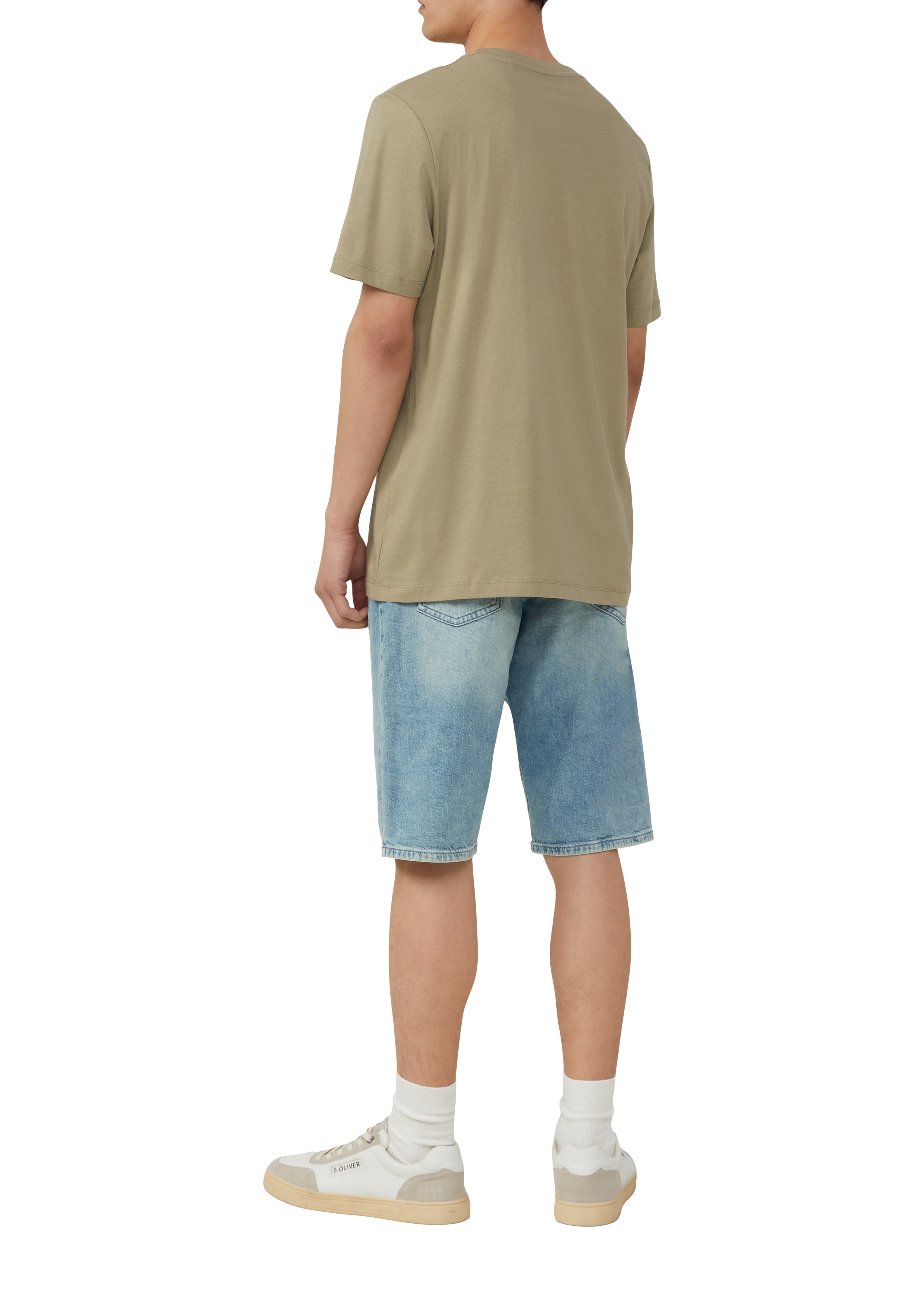 Thumbnail - T-Shirt
