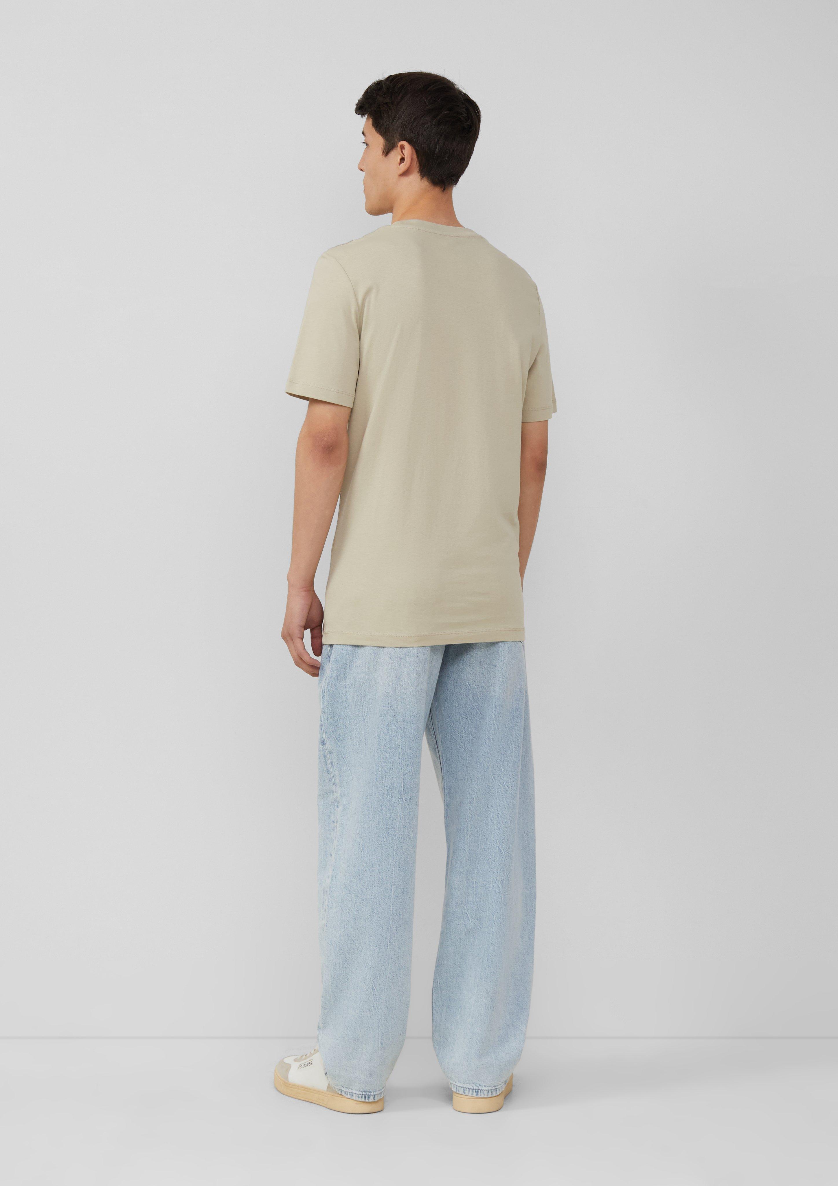 T-Shirt in 80D1, 42D1, 78D1, 20D1, 50D1, 99D2, 79D2, 47D1, 67D1, 55D1, 01D2 & 54D1