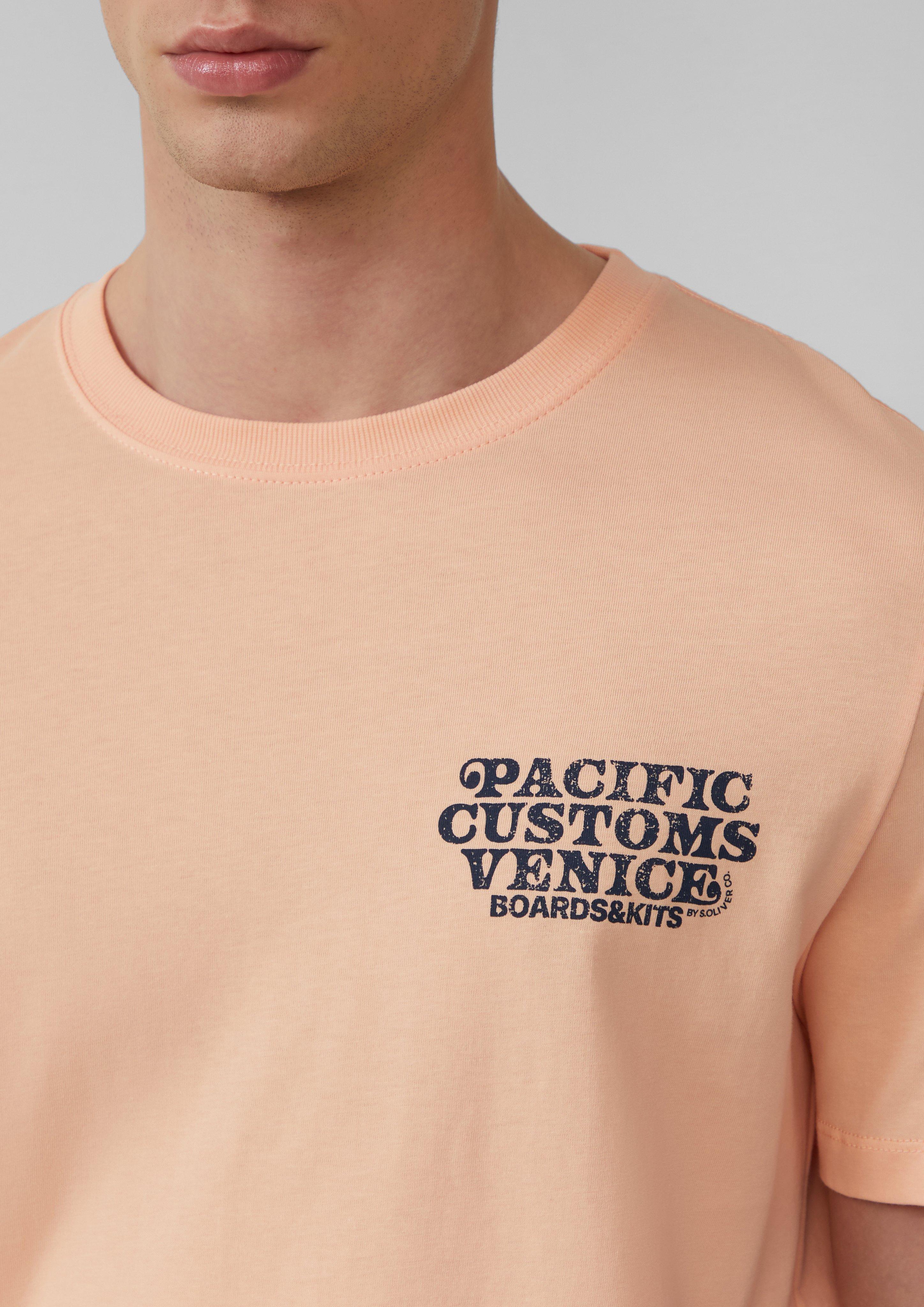 T-shirt in 20D2, 01D1, 01D2, 99D2, 78D2, 58D1, 62D1, 62D2, 65D1 & 94D1