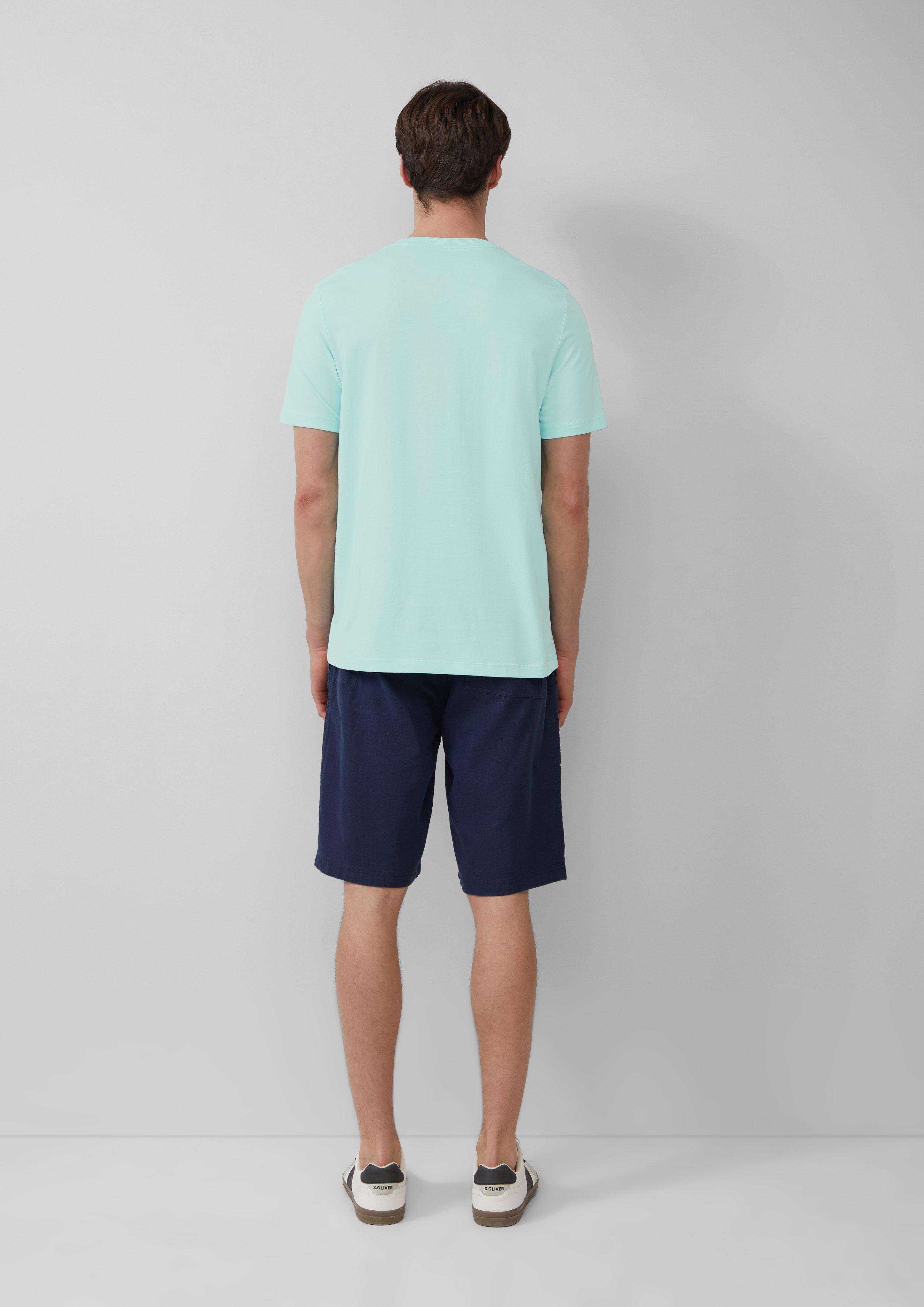 T-shirt in 65D1, 01D1, 01D2, 99D2, 78D2, 58D1, 62D1, 62D2, 94D1 & 20D2