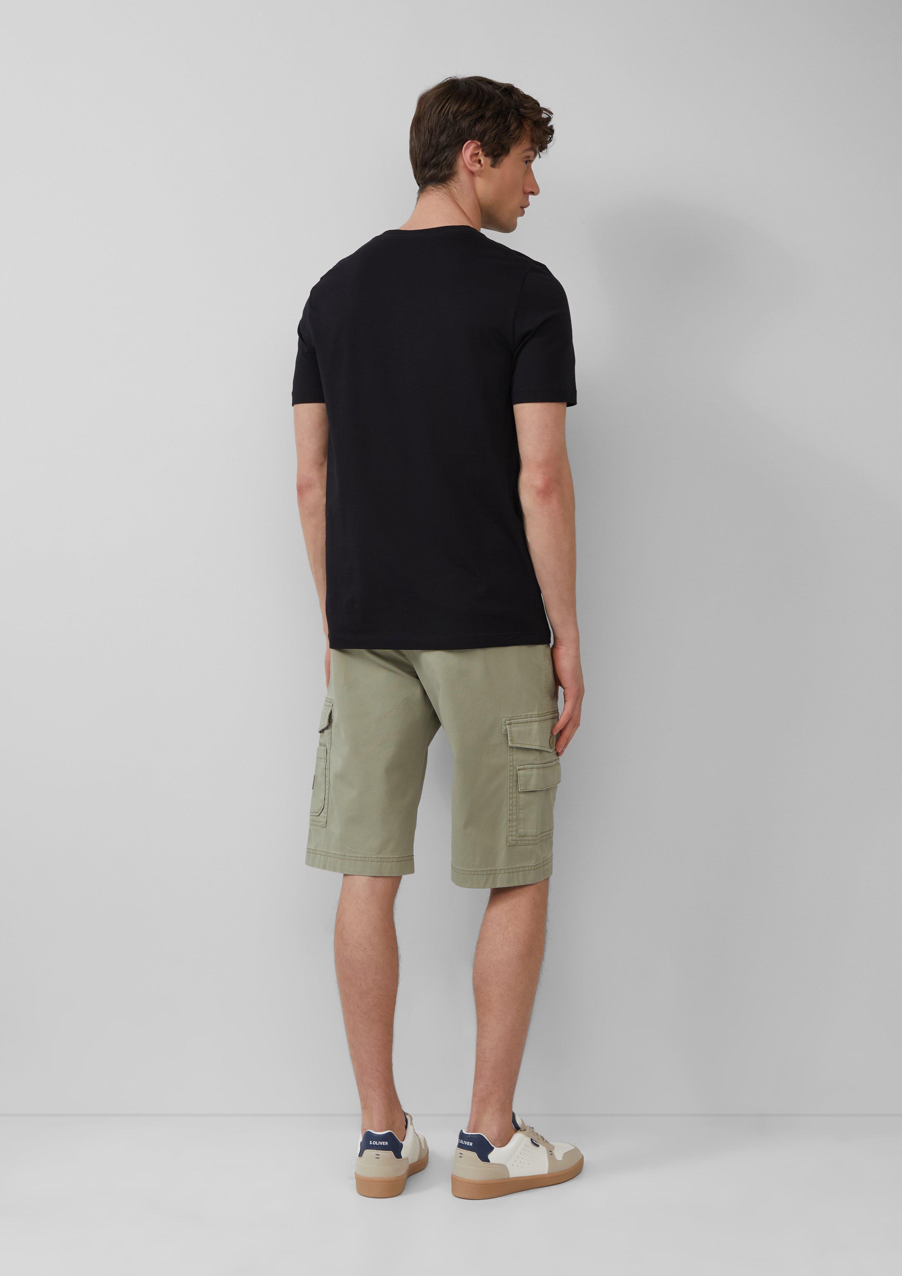 T-shirt in 99D2, 01D1, 01D2, 78D2, 58D1, 62D1, 62D2, 65D1, 94D1 & 20D2