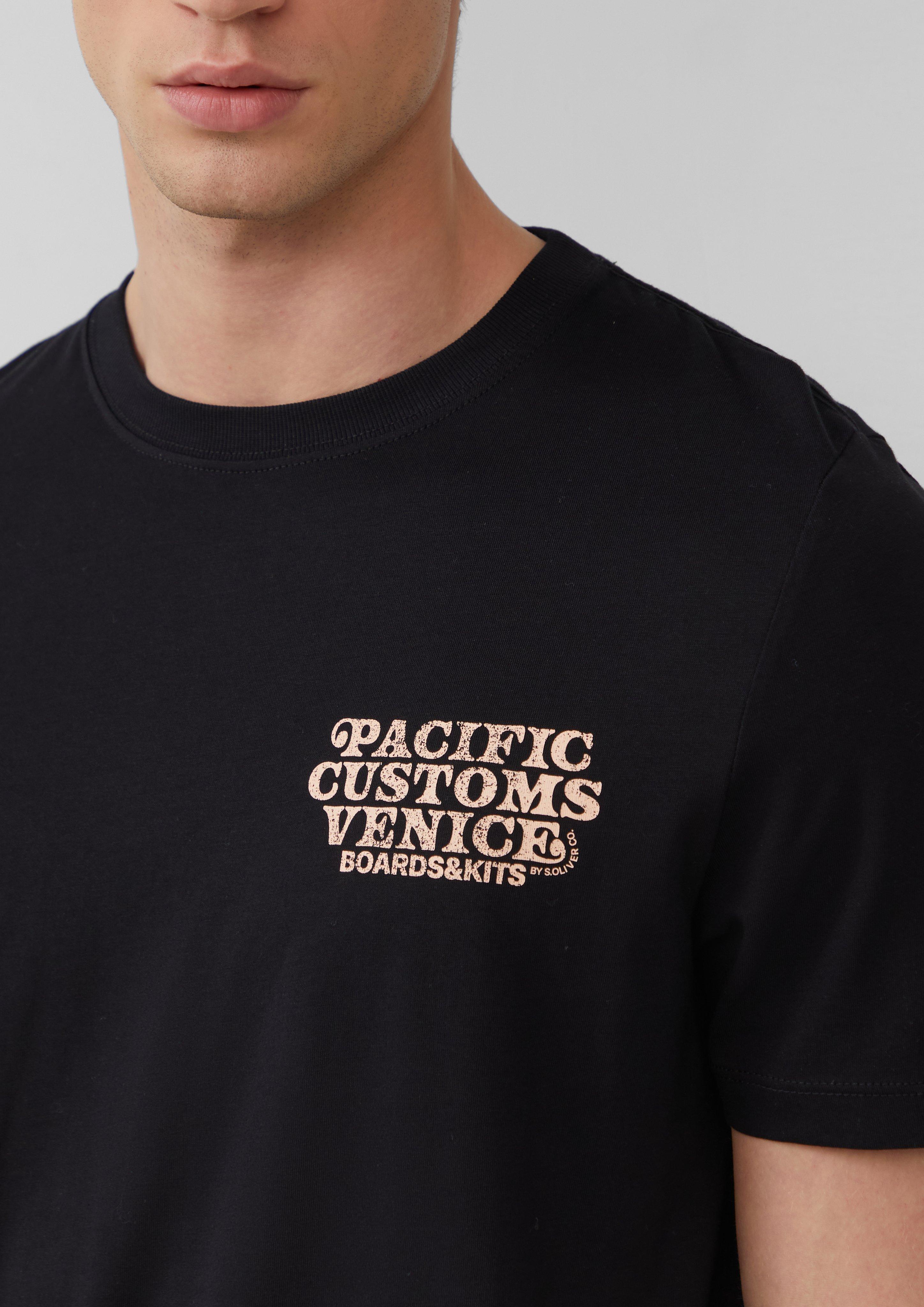 T-shirt in 99D2, 01D1, 01D2, 78D2, 58D1, 62D1, 62D2, 65D1, 94D1 & 20D2