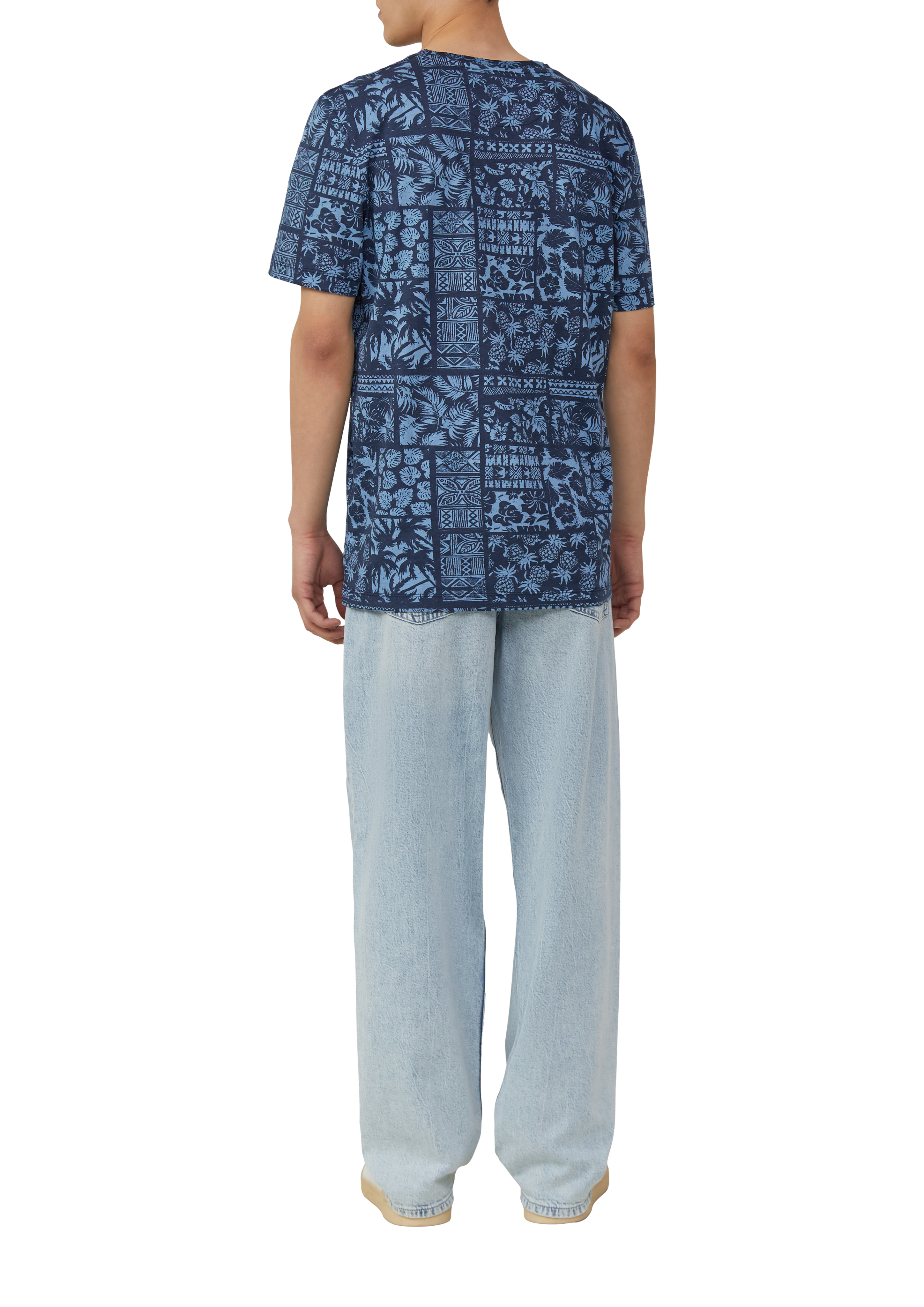 Thumbnail - T-Shirt