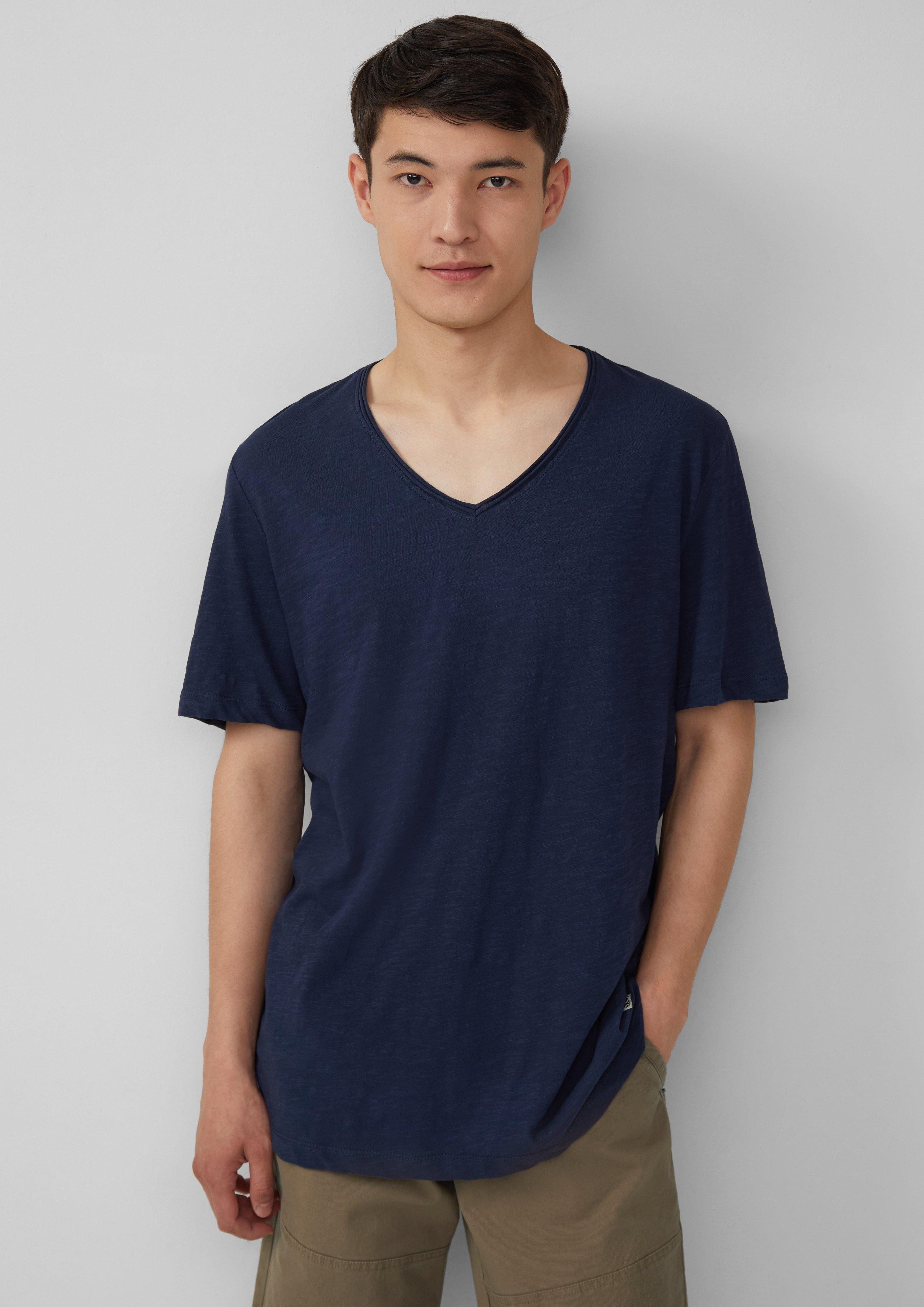 Majica in 5852, 9999, 6259, 9467, 6540, 0120, 2018 & 7880