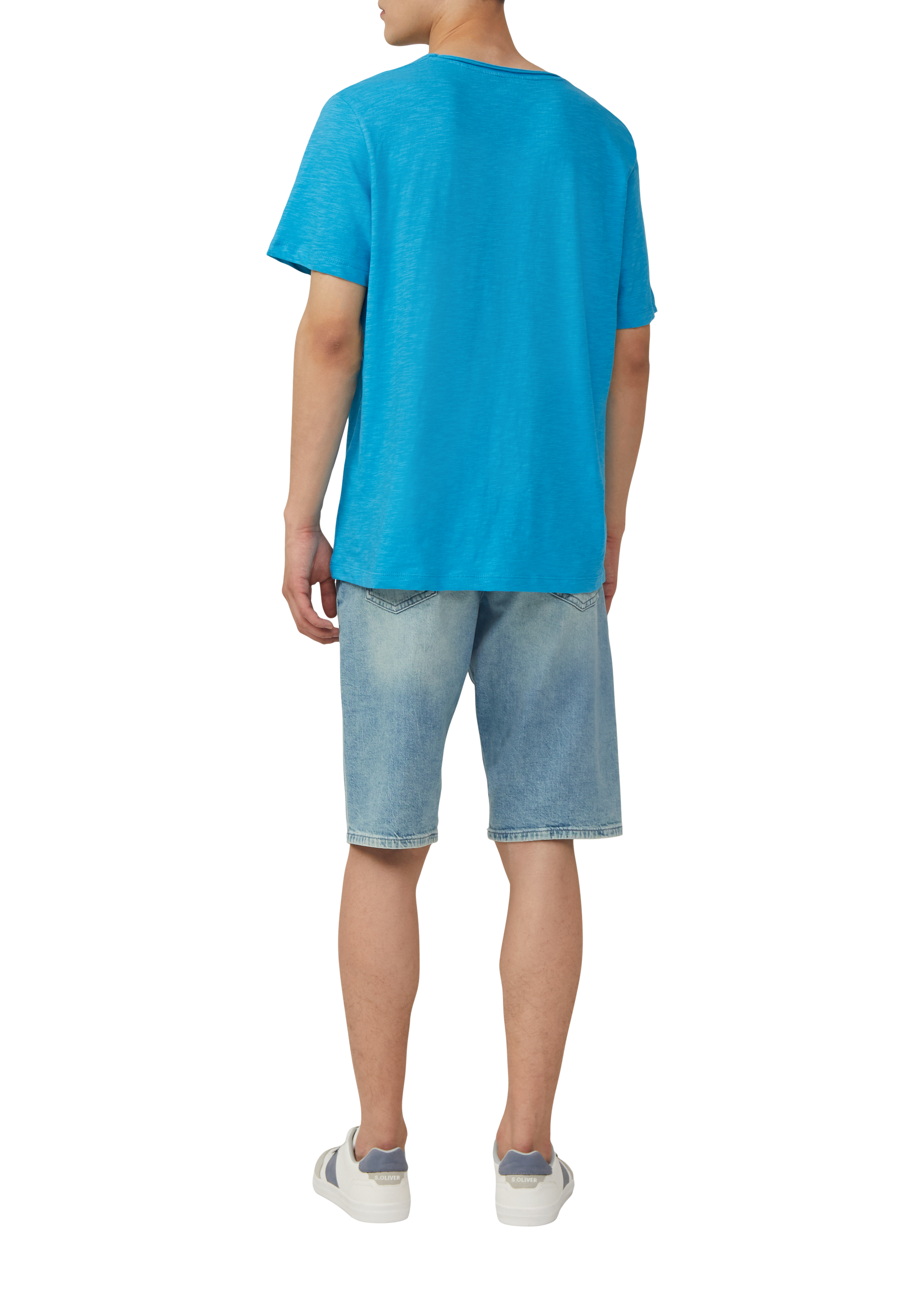 Thumbnail - T-Shirt