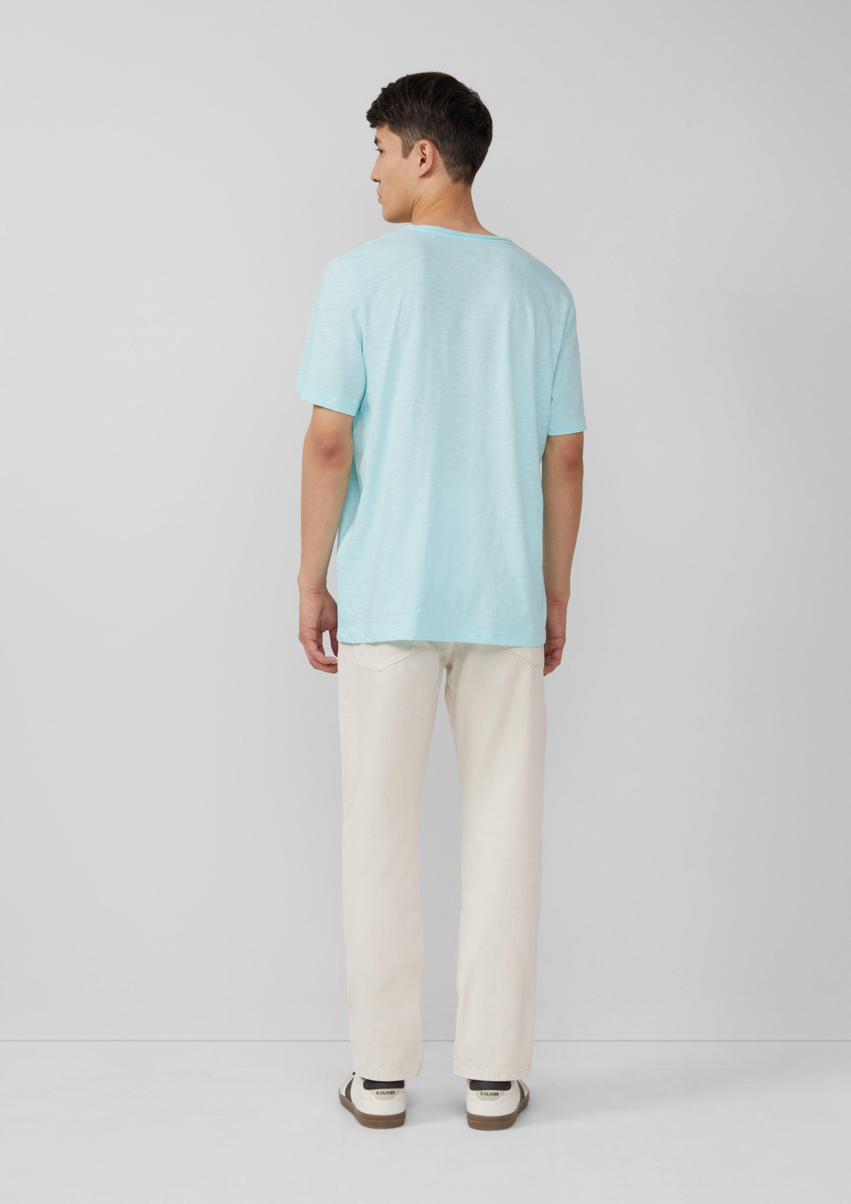 T-shirt in 6540, 9999, 5852, 6259, 9467, 0120, 2018 & 7880