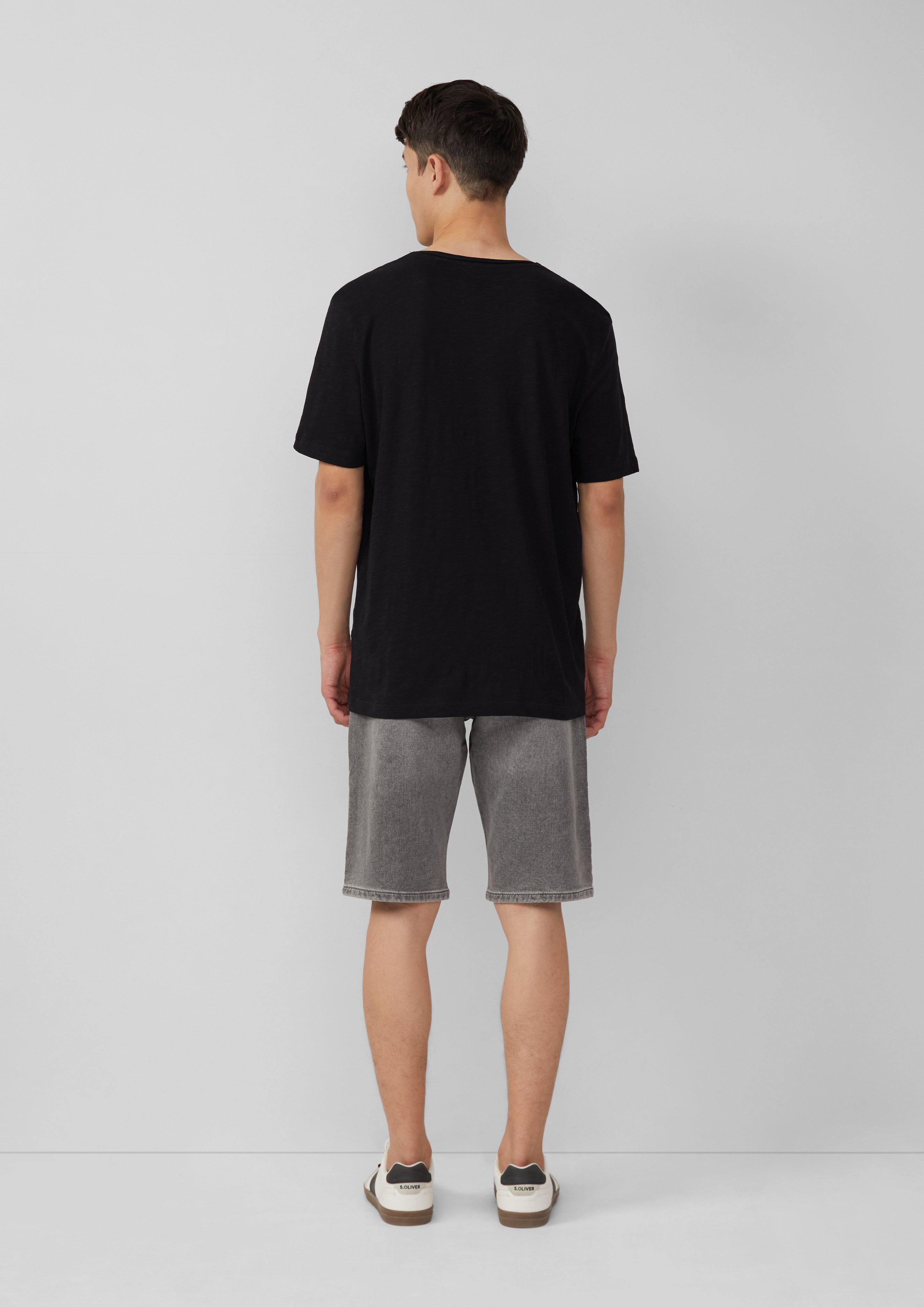 Majica in 9999, 5852, 6259, 9467, 6540, 0120, 2018 & 7880