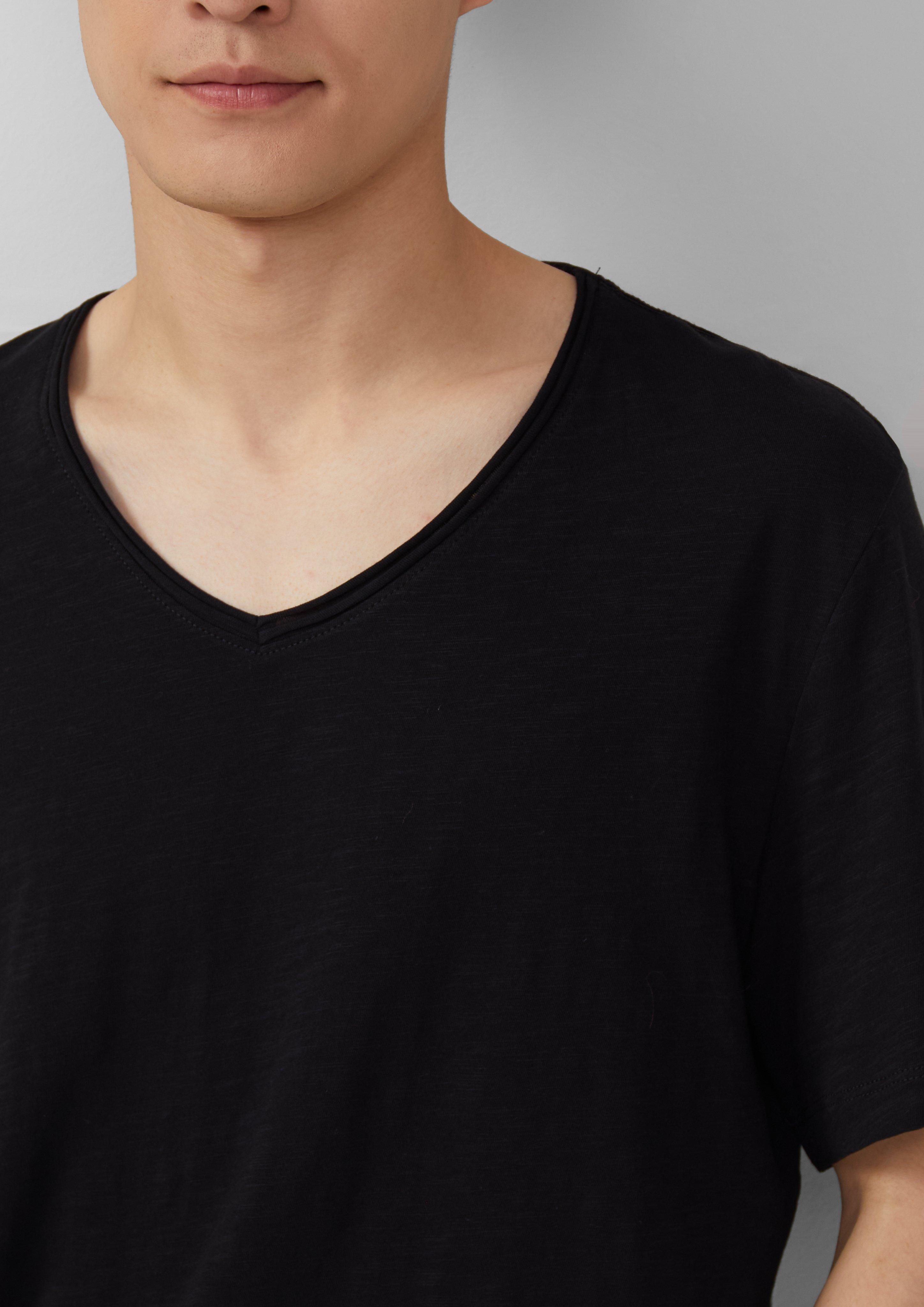 Majica in 9999, 5852, 6259, 9467, 6540, 0120, 2018 & 7880