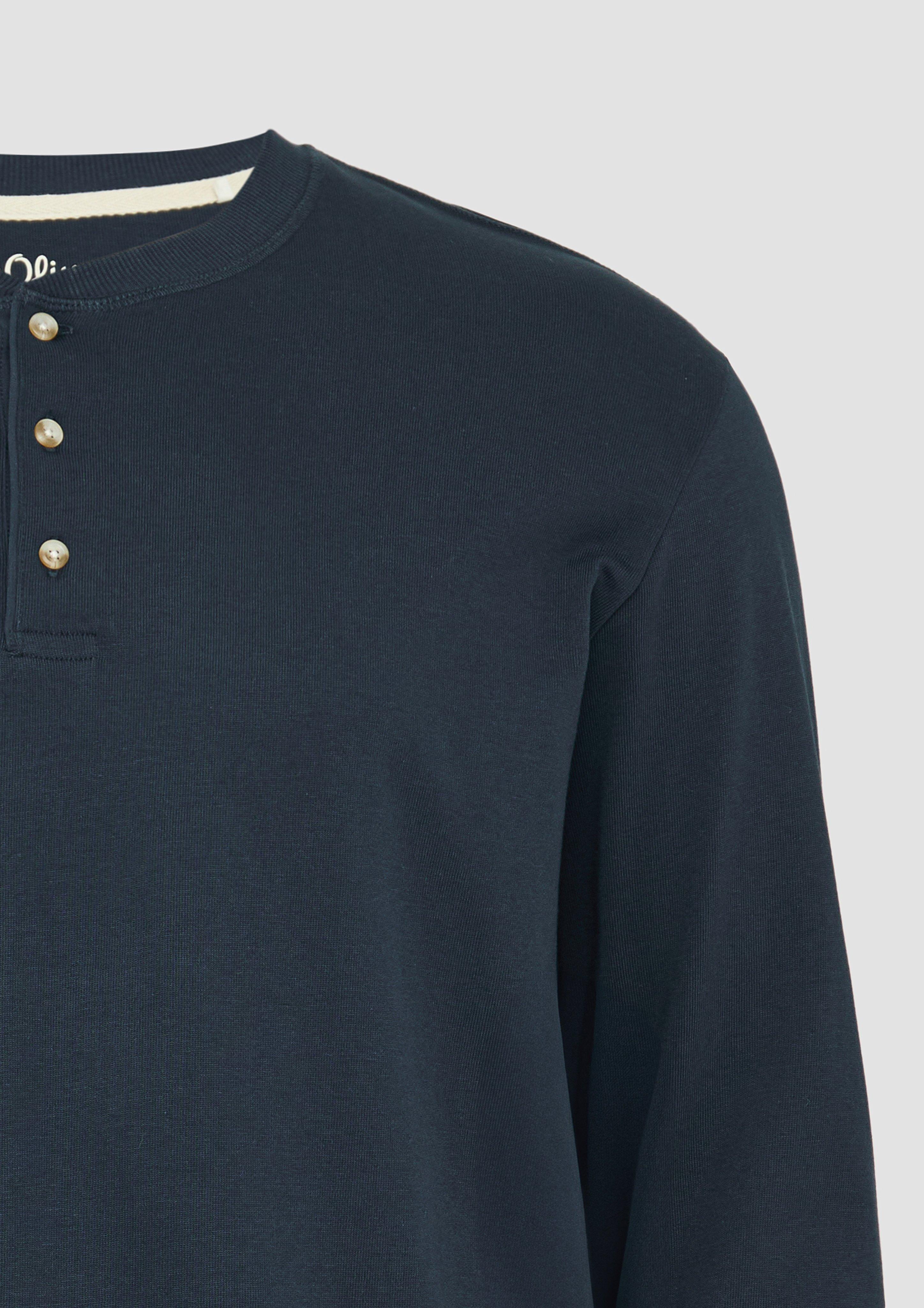 T-Shirt in 5852 & 0330