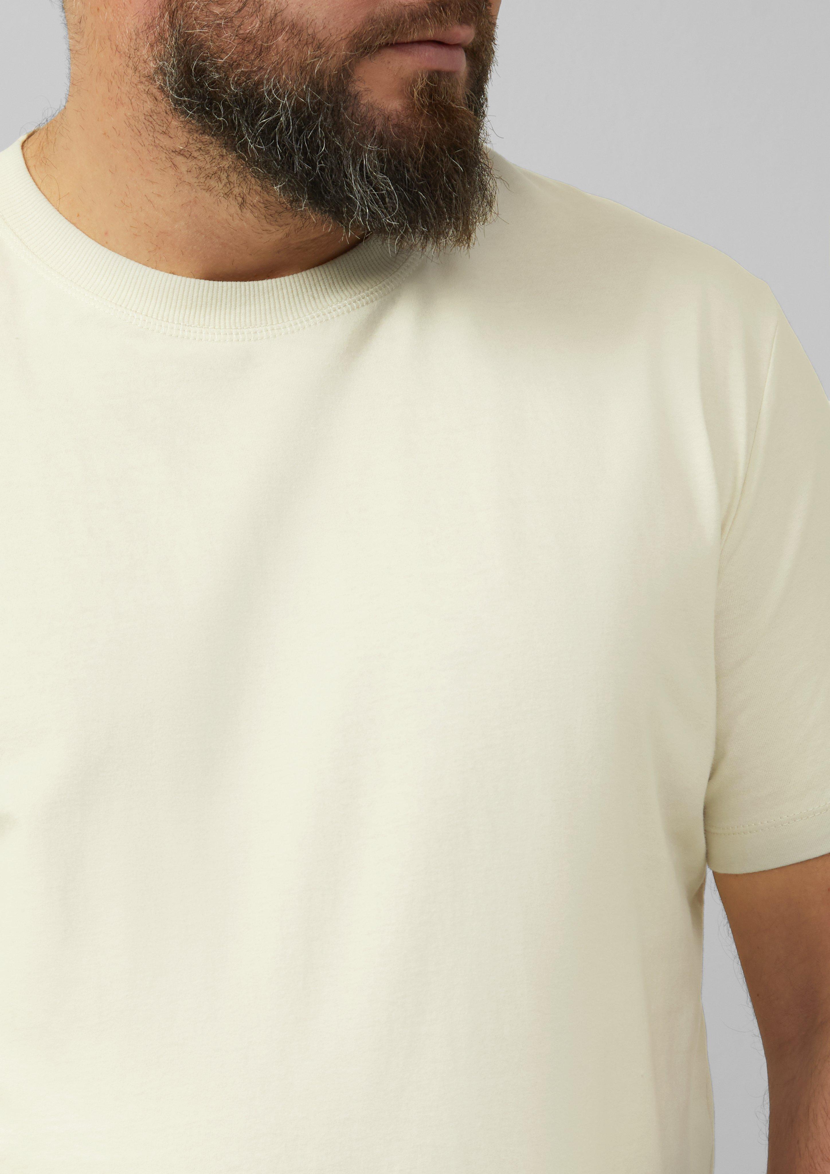 T-shirt in 0330, 4291 & 5852