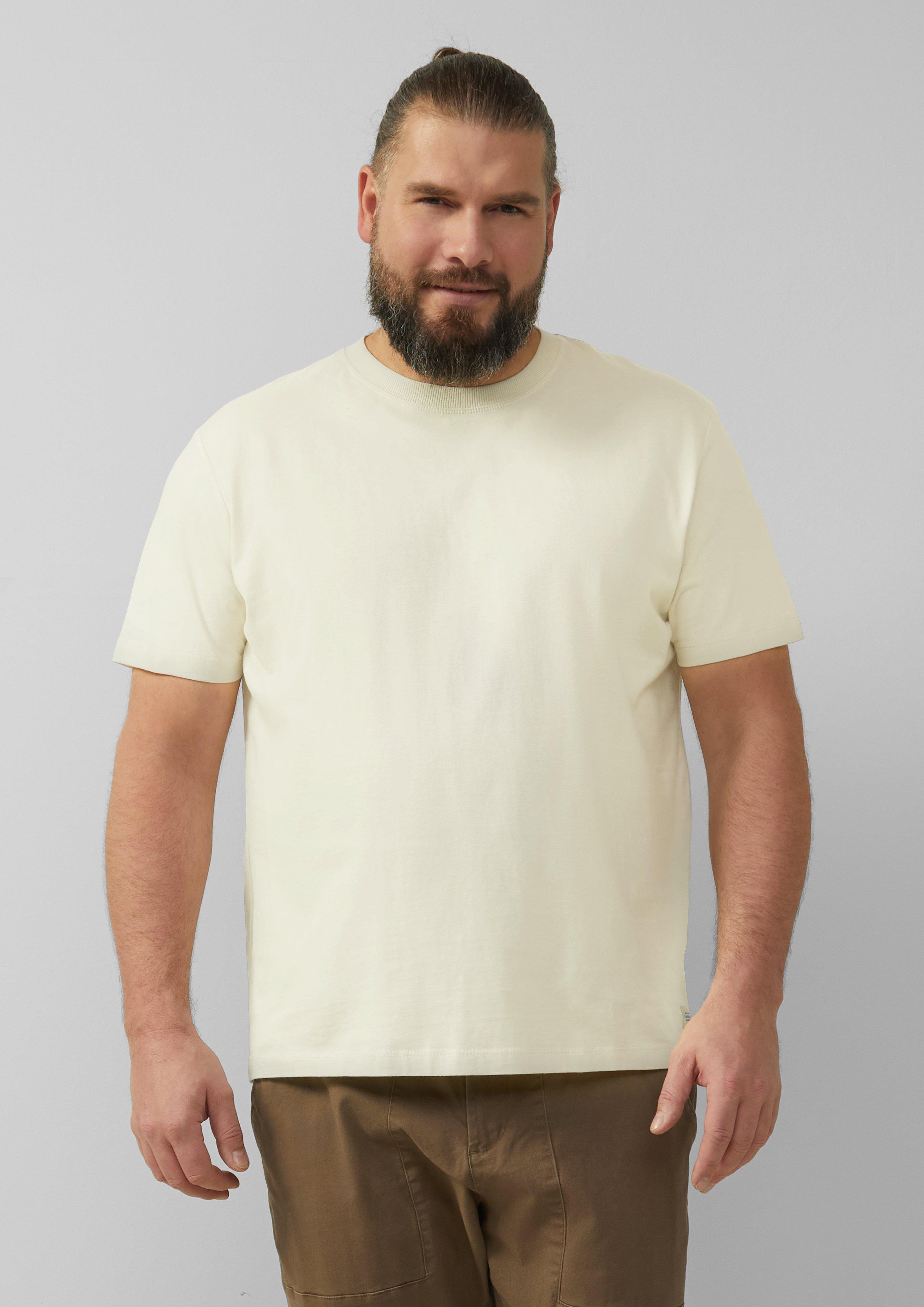 T-shirt in 0330, 4291 & 5852