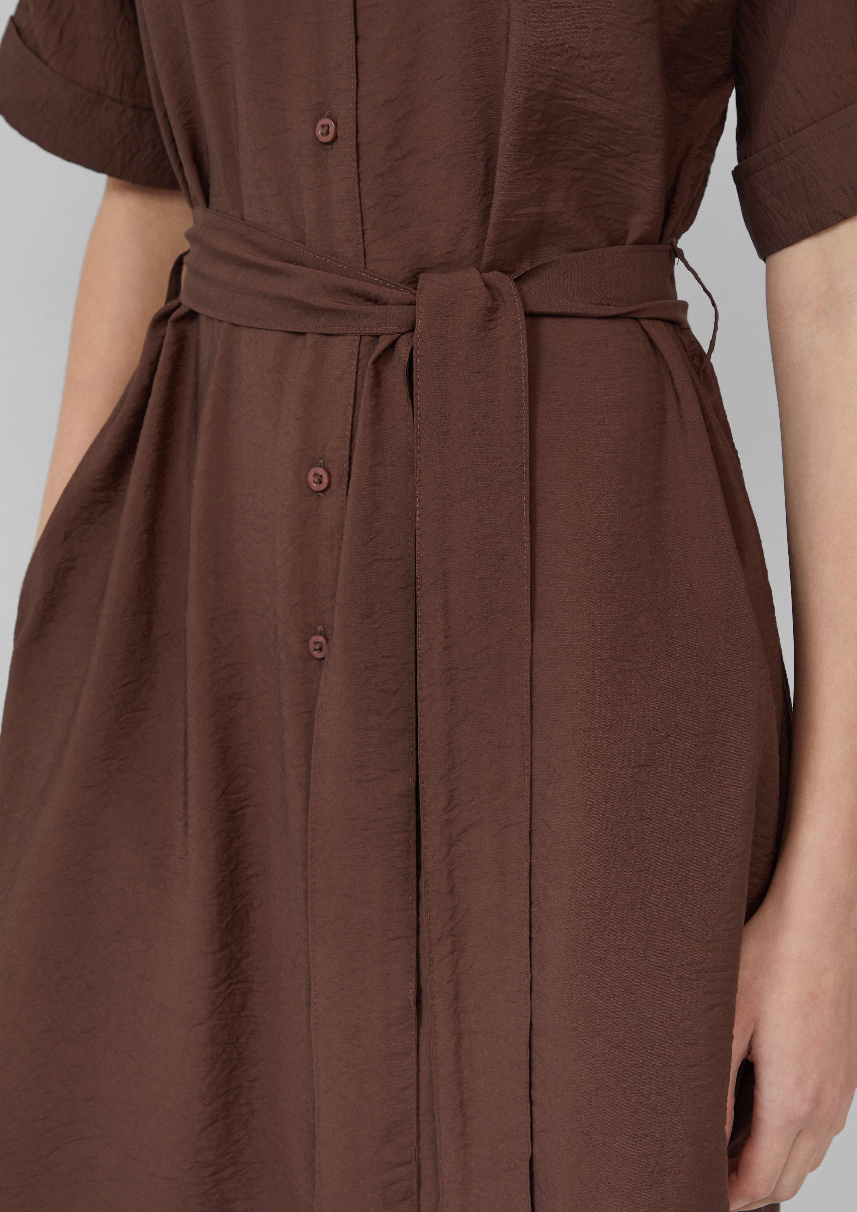 Kleid in 8828 & 3533