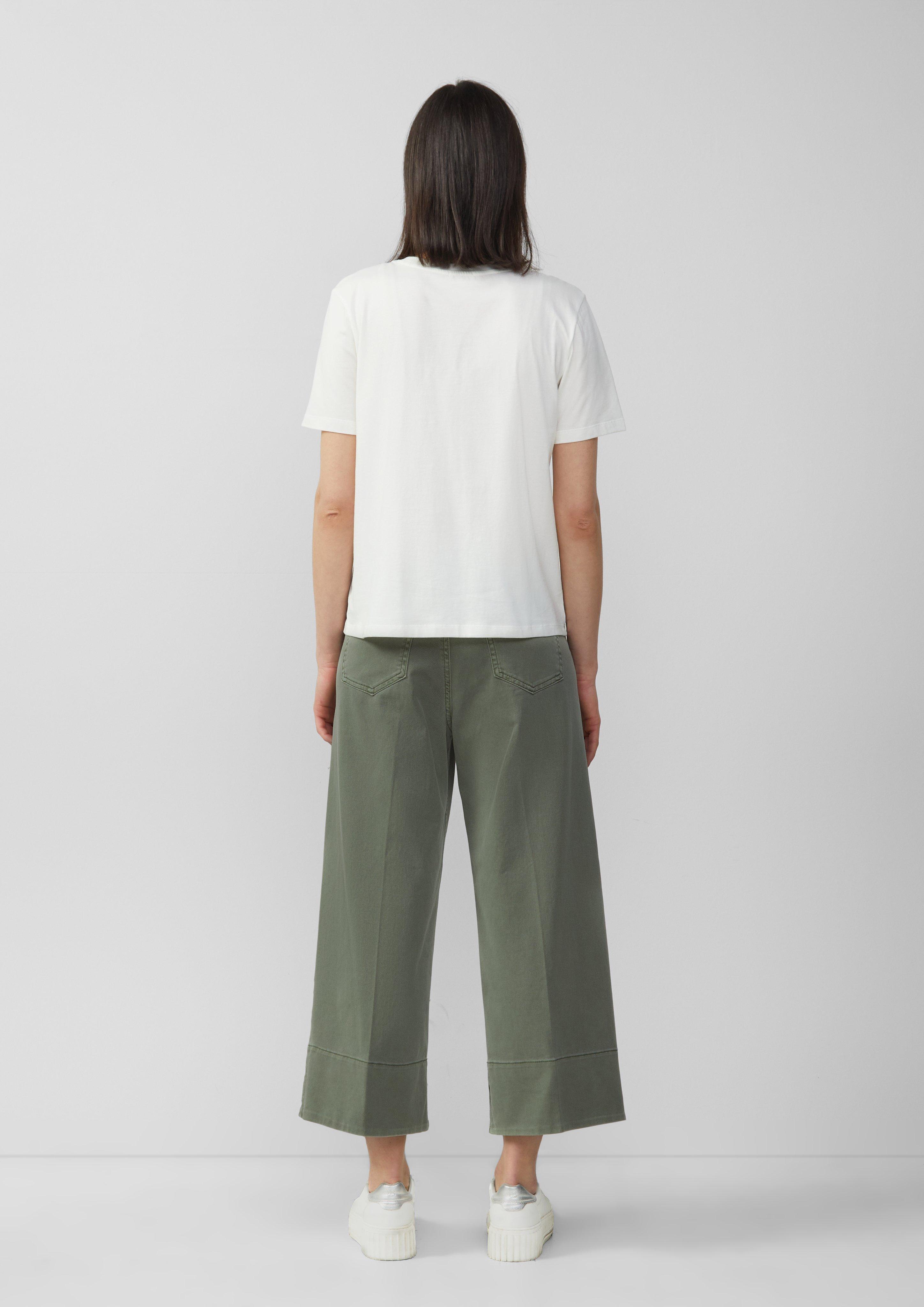 T-Shirt in 02D0, 41D0 & 99D0