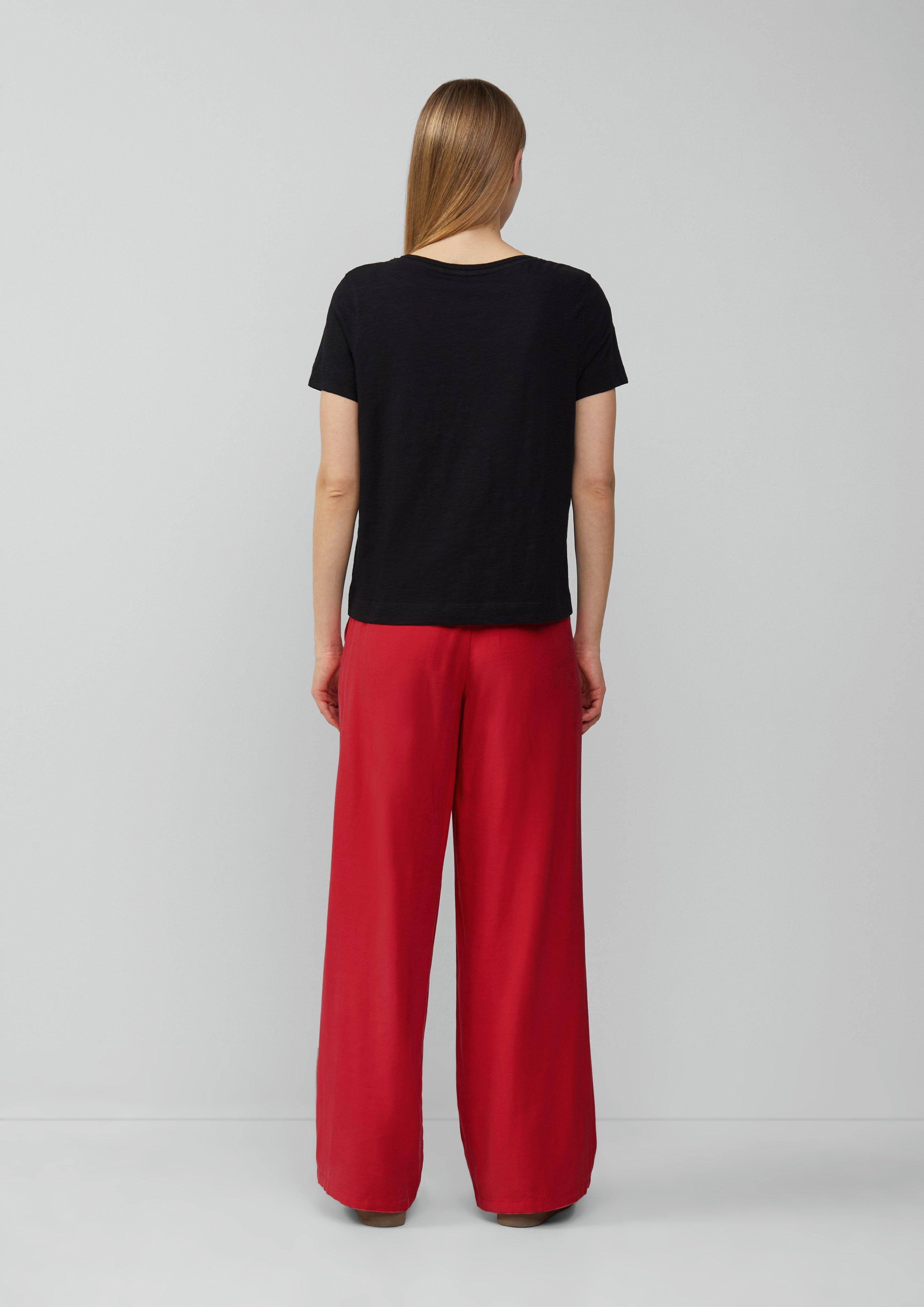 T-shirt in 9999, 0100, 3090, 1122, 5083 & 4101