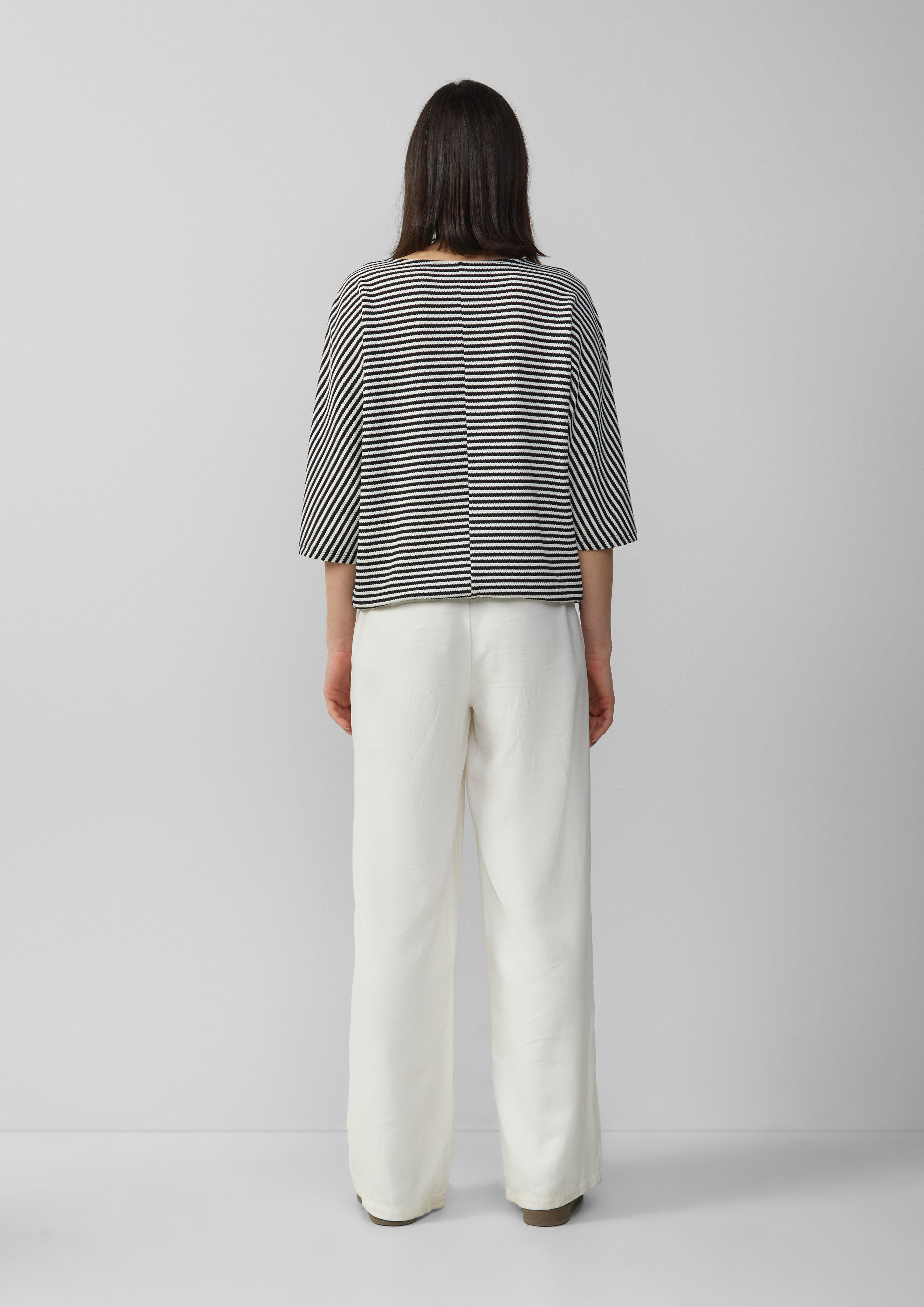 T-Shirt in 99H0 & 41H0