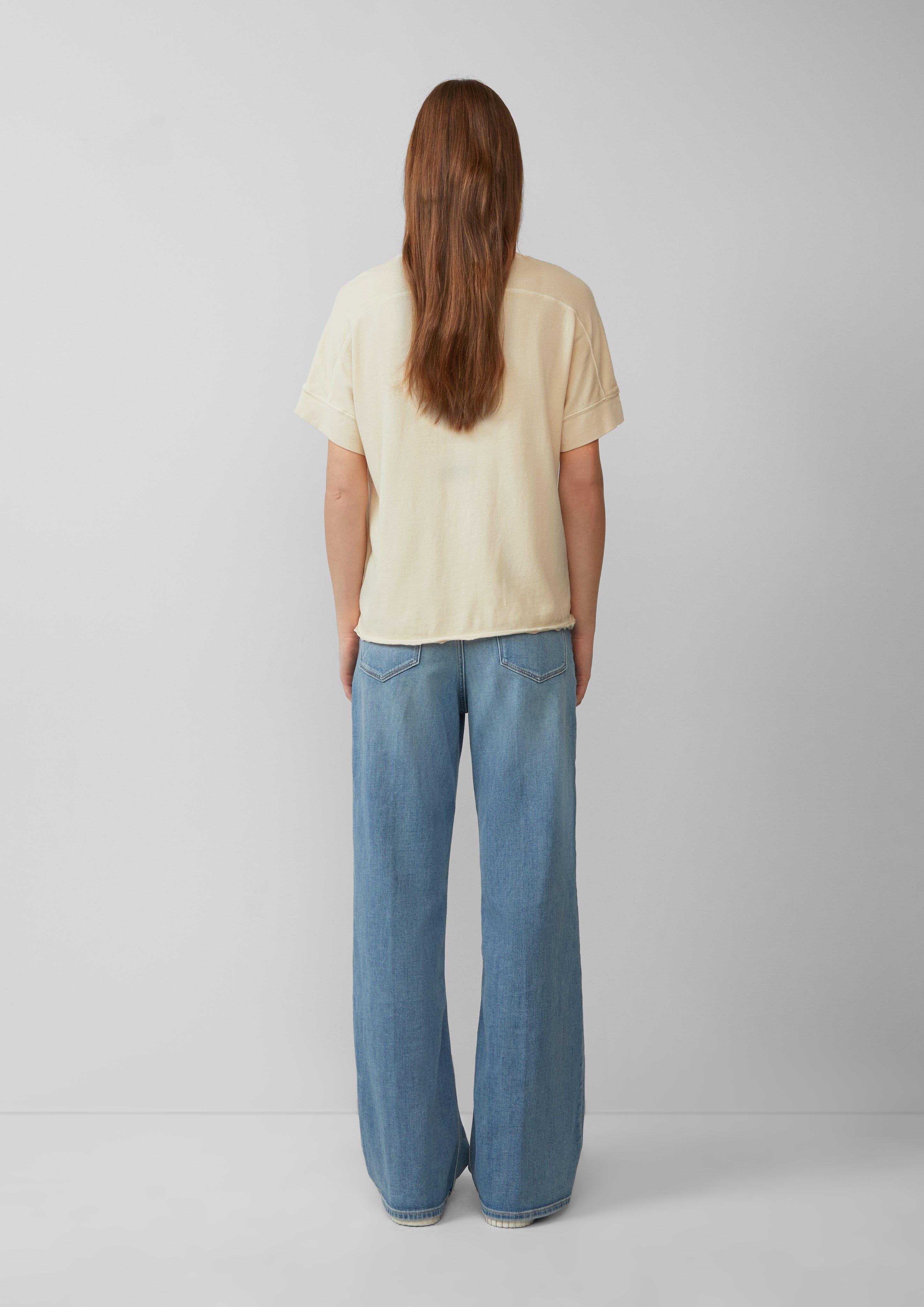 T-shirt in 1122 & 0210