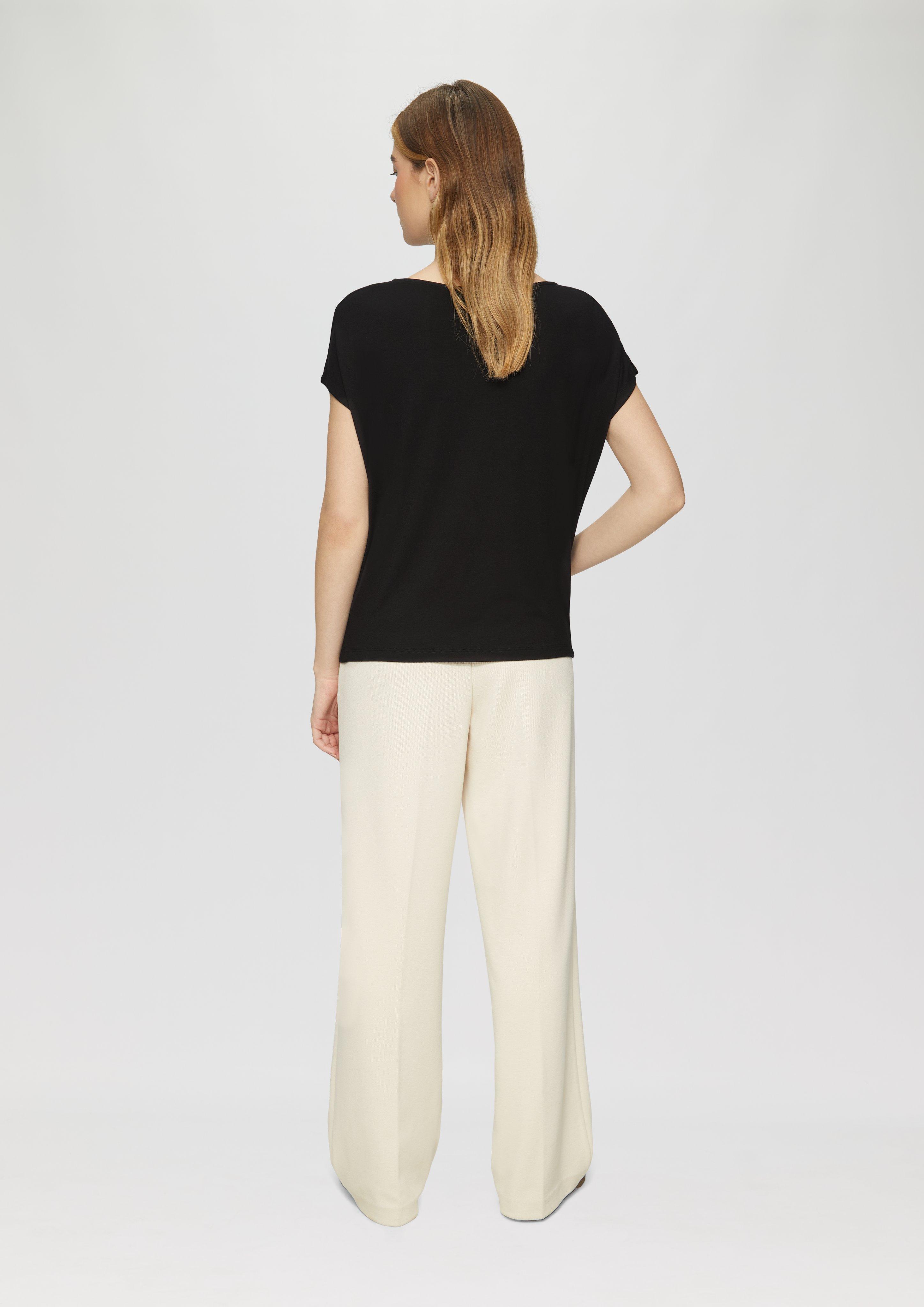 T-Shirt in 99D0, 55D0, 02D0 & 41D0