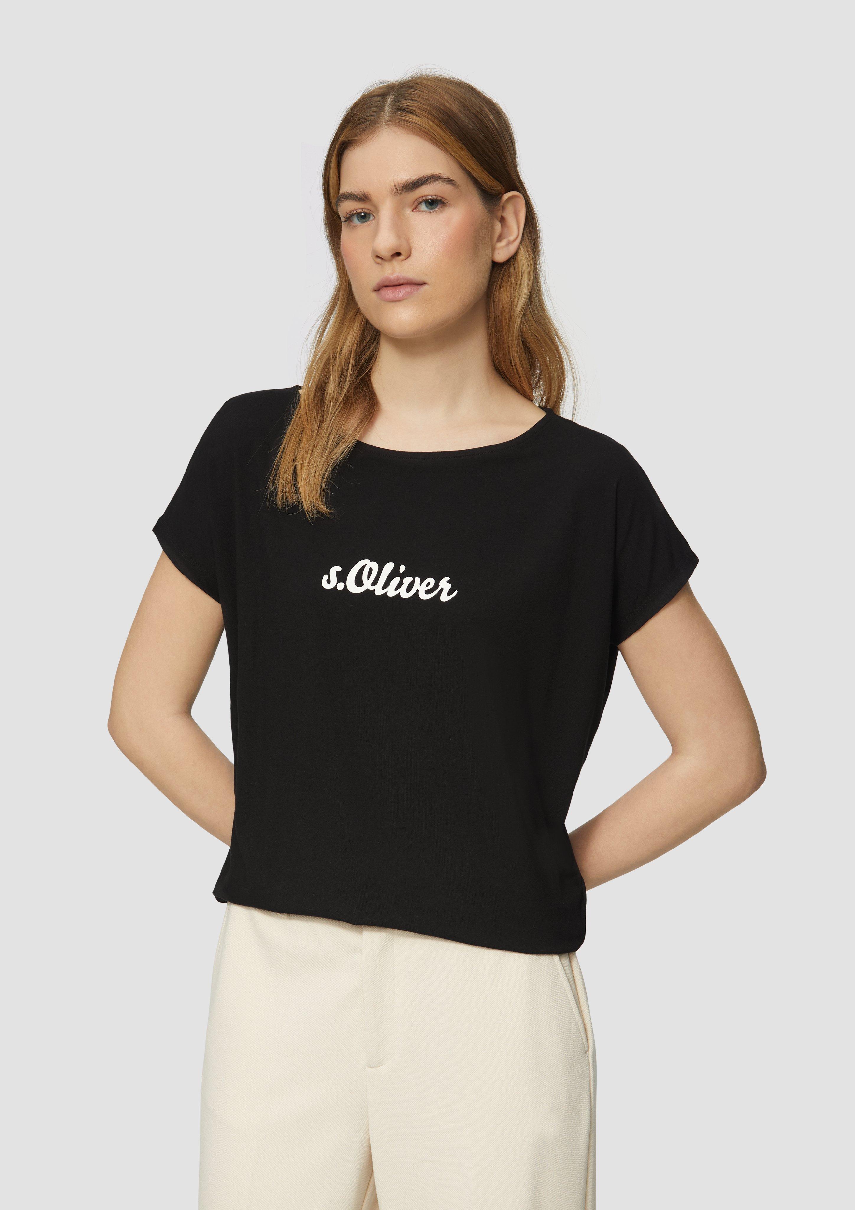 T-Shirt in 99D0, 55D0, 02D0 & 41D0