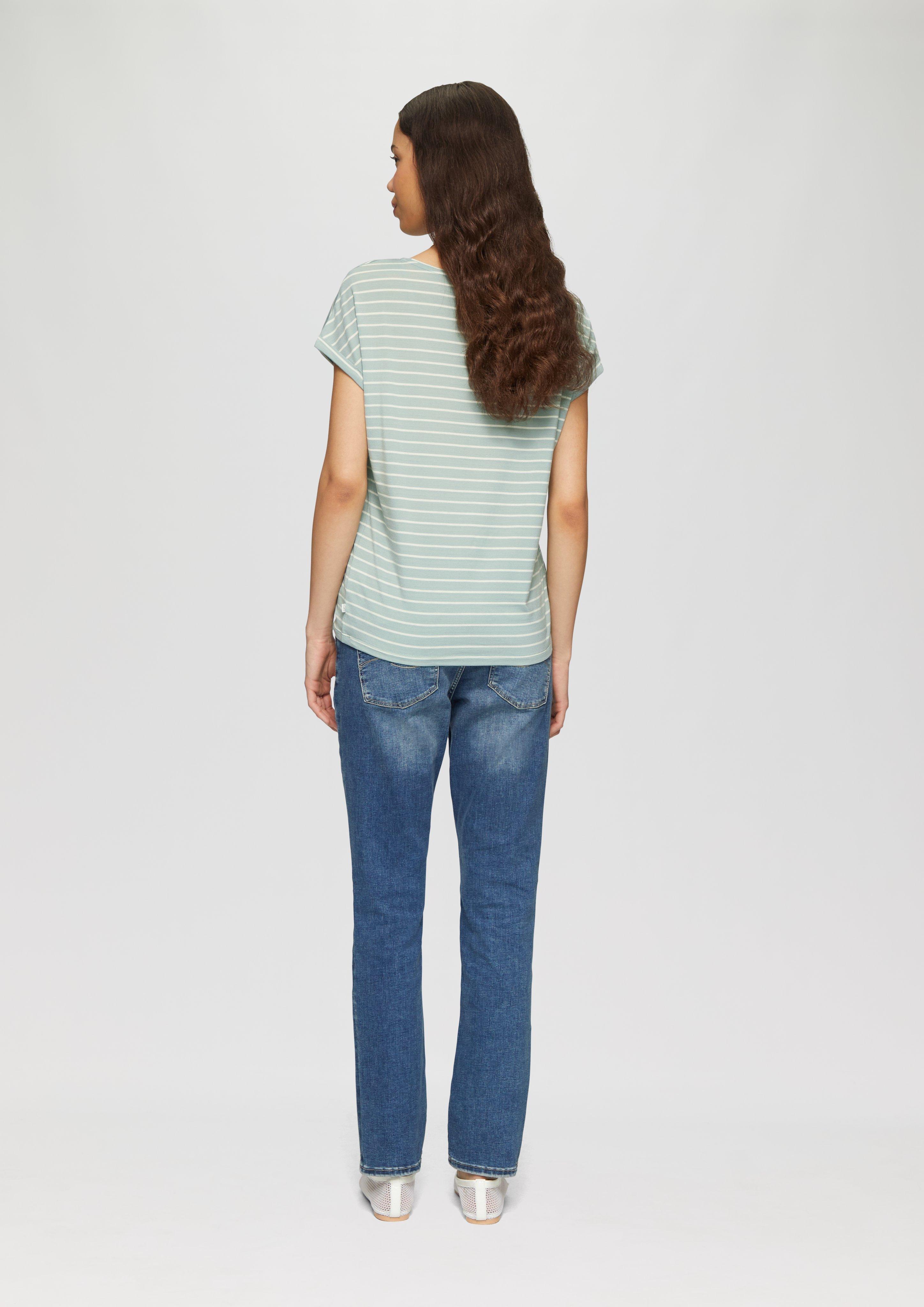 T-shirt in 02G0, 50G0, 99G0, 9999, 7854, 7217, 3455, 9400, 0200, 3900, 6215 & 5832